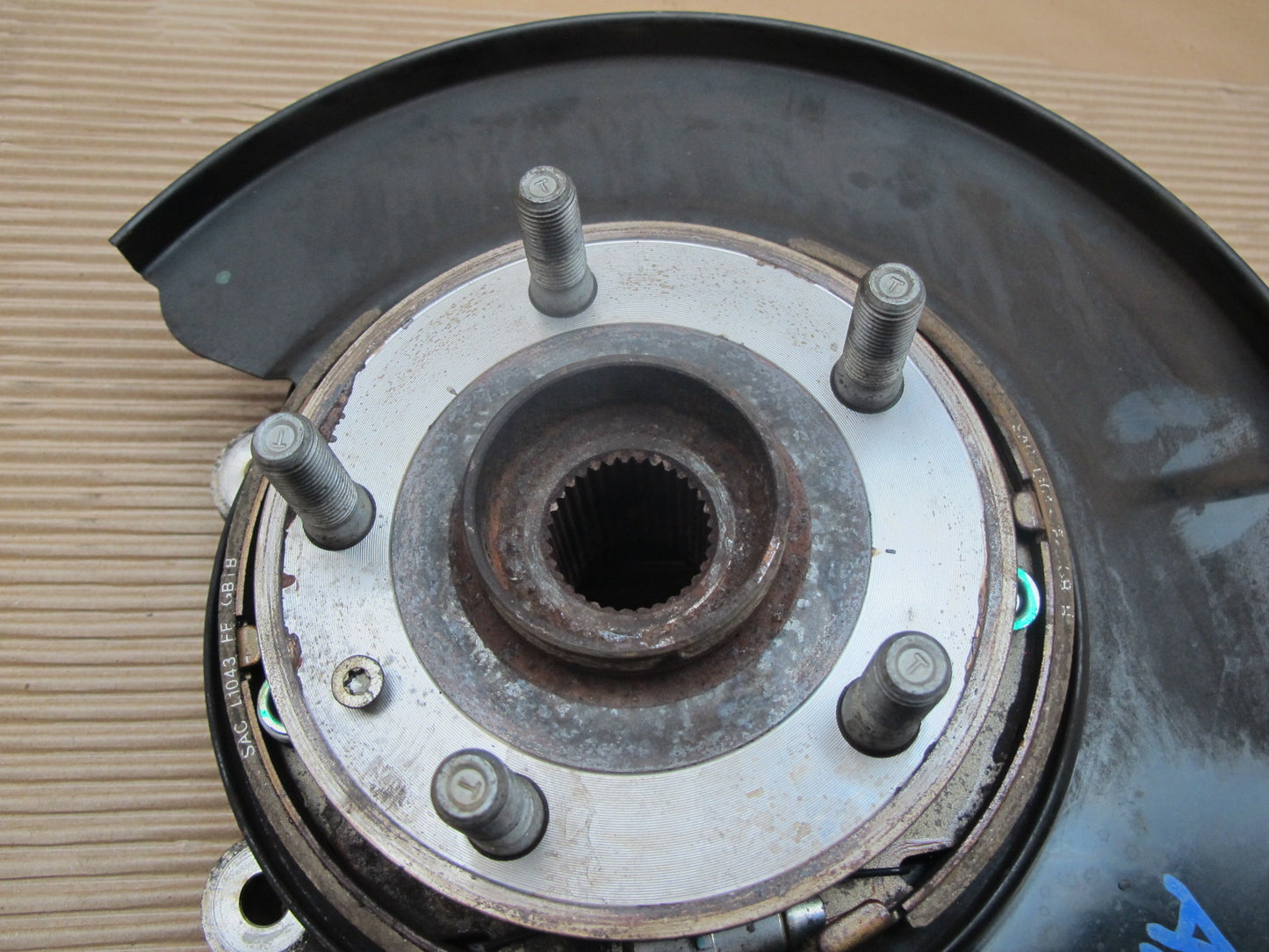 11-12 Fisker Karma Rear Left Spindle Knuckle Wheel Hub Bearing 61K Miles OEM