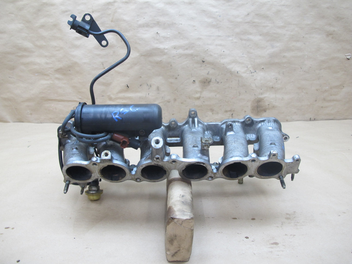 98-00 Lexus JZZ31 SC300 Engine Lower Air Intake Manifold OEM