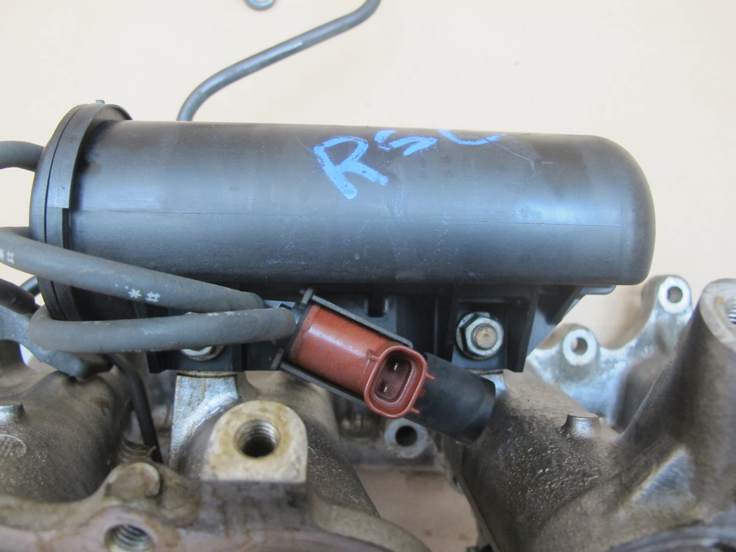 98-00 Lexus JZZ31 SC300 Engine Lower Air Intake Manifold OEM