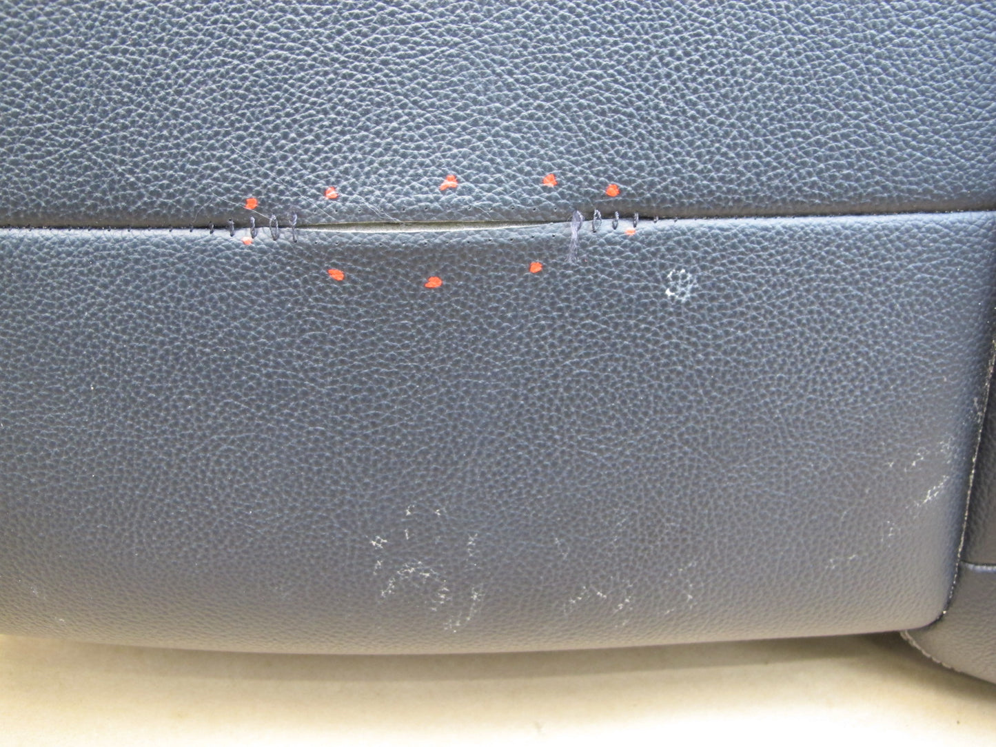 12-15 Mercedes W166 Ml-class Rear Left Seat Lower Cushion Black OEM