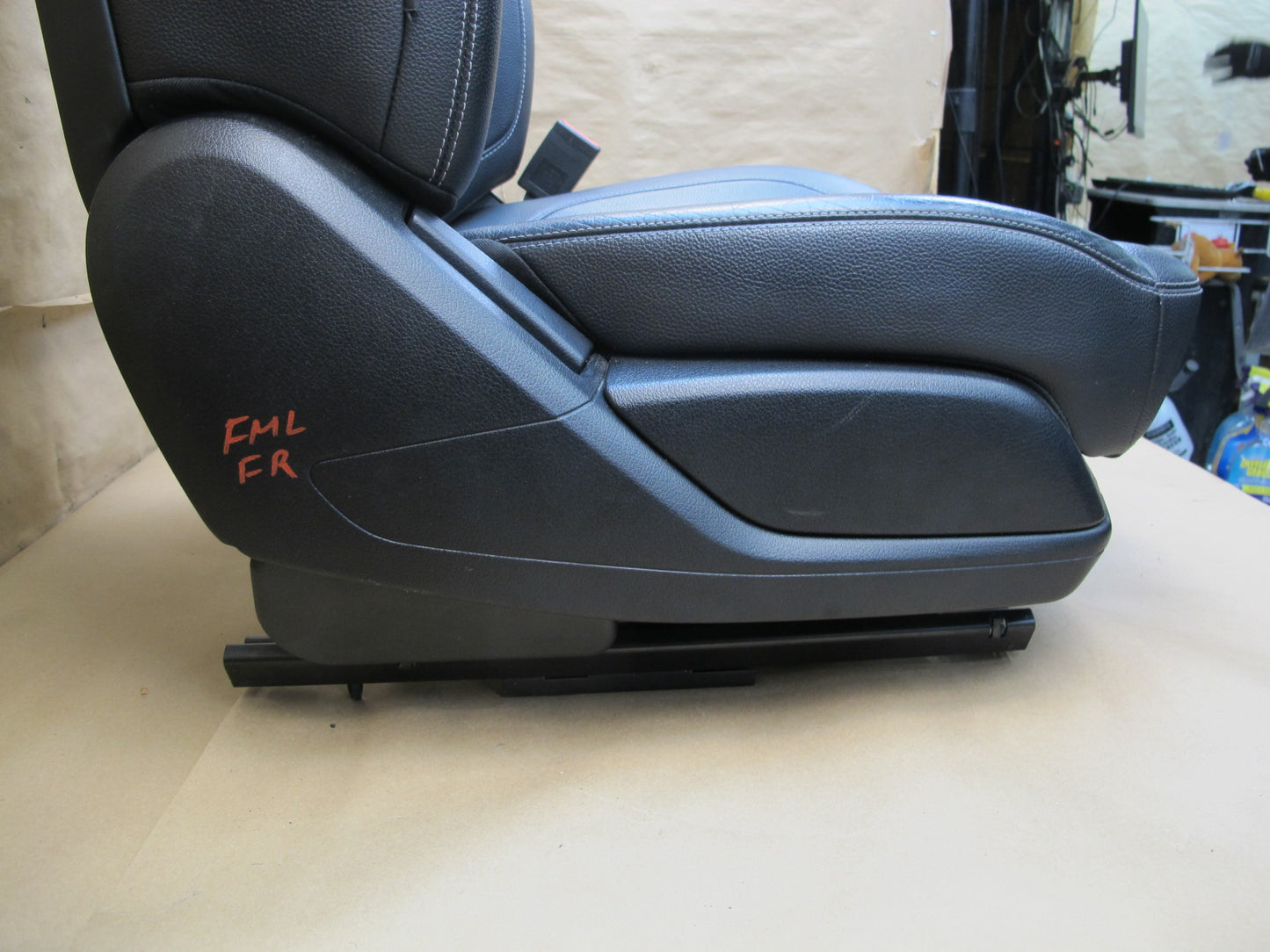 12-15 Mercedes W166 Ml-class Set of 2 Front Right & Left Seat Black OEM
