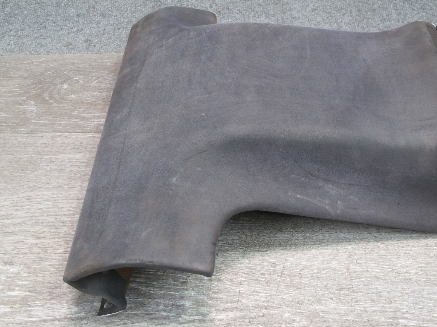 92-96 Nissan Z32 300ZX 2+0 Rear Center Trim Cover Panel 84942-46P00 OEM