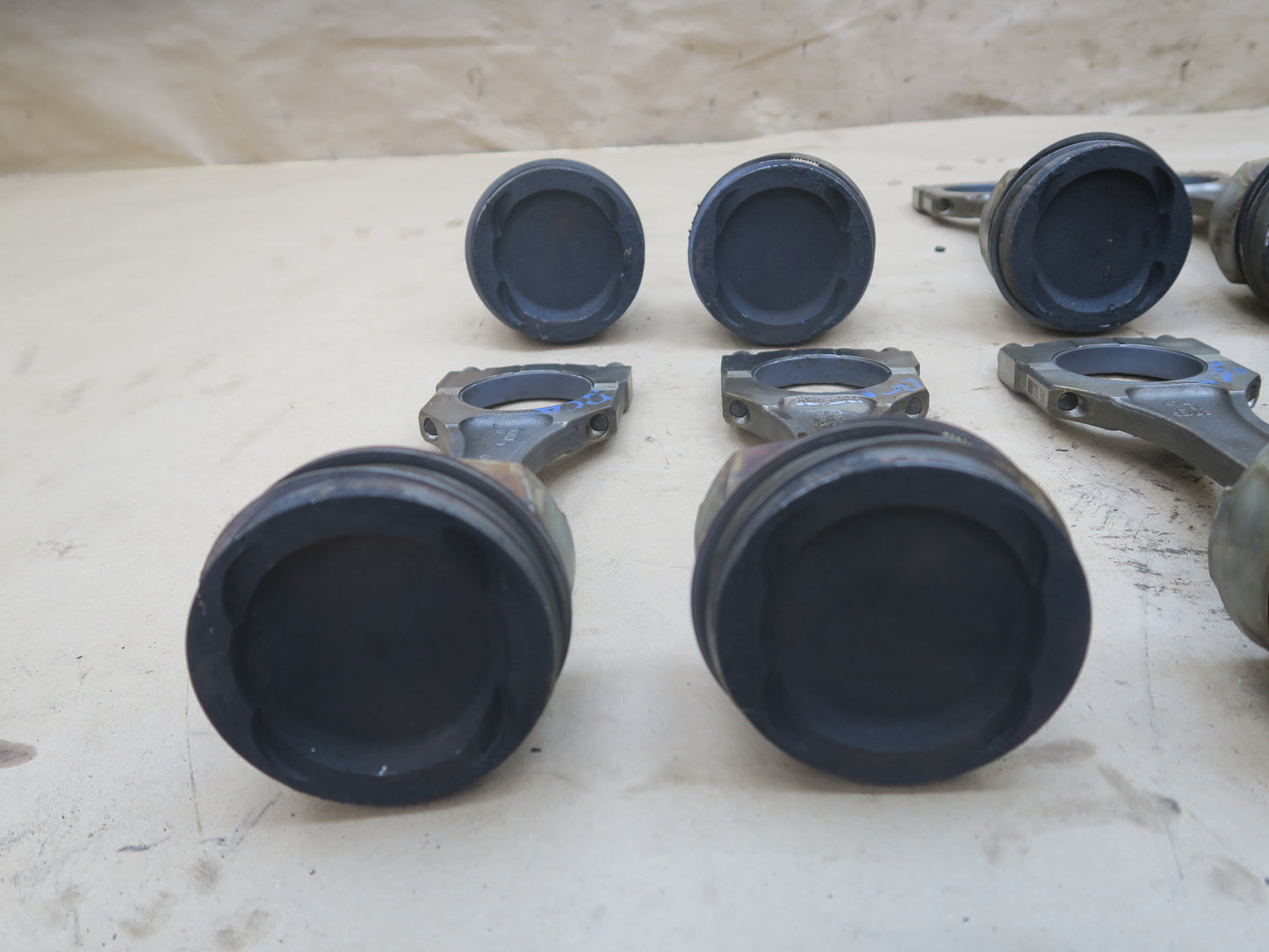 03-10 Bentley Continental GT Flying Spur 6.0L Engine Piston Connecting Rod Set