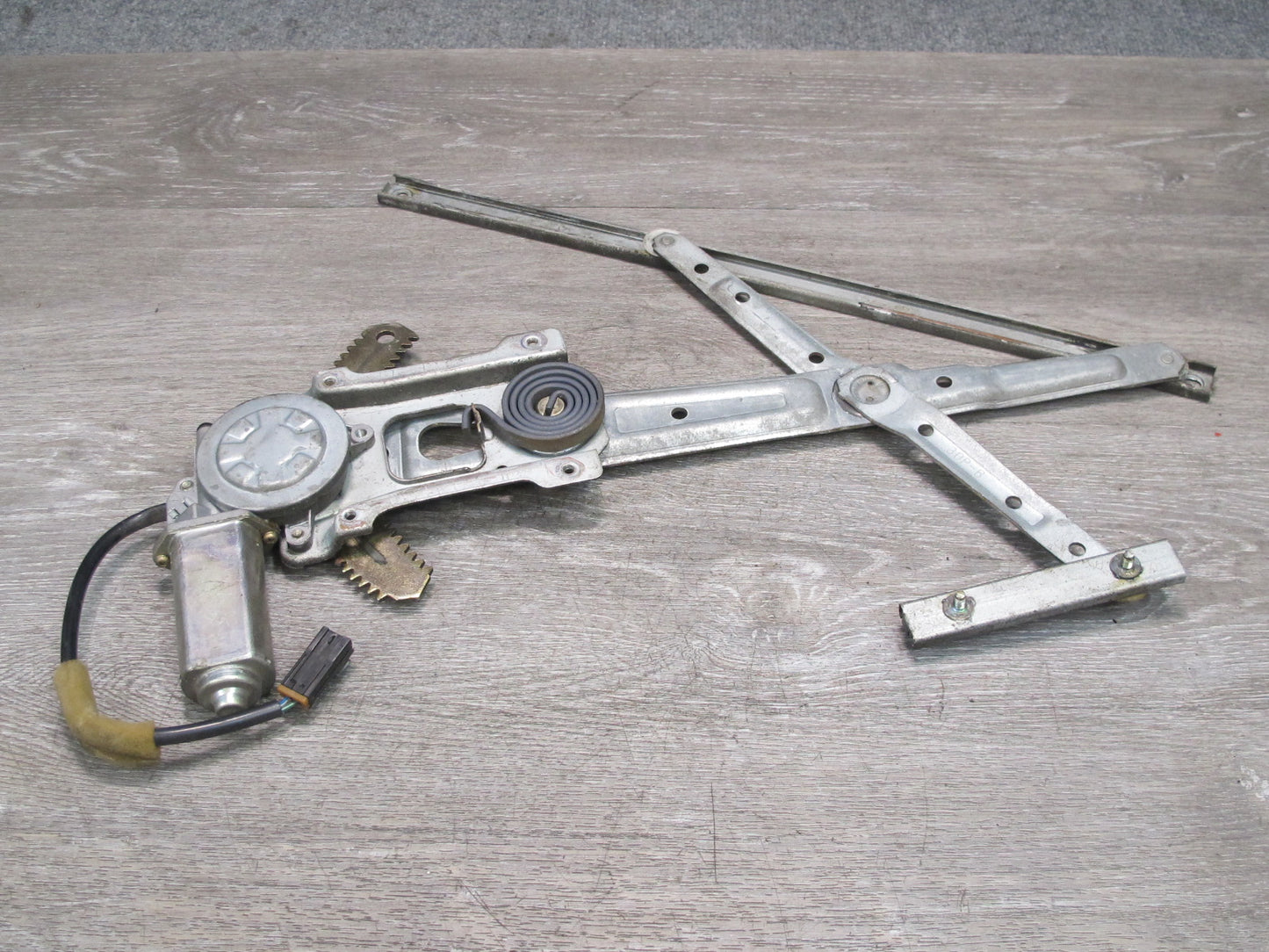93-96 Nissan Z32 300ZX 2+0 Convertible Left Door Window Regulator w Motor OEM