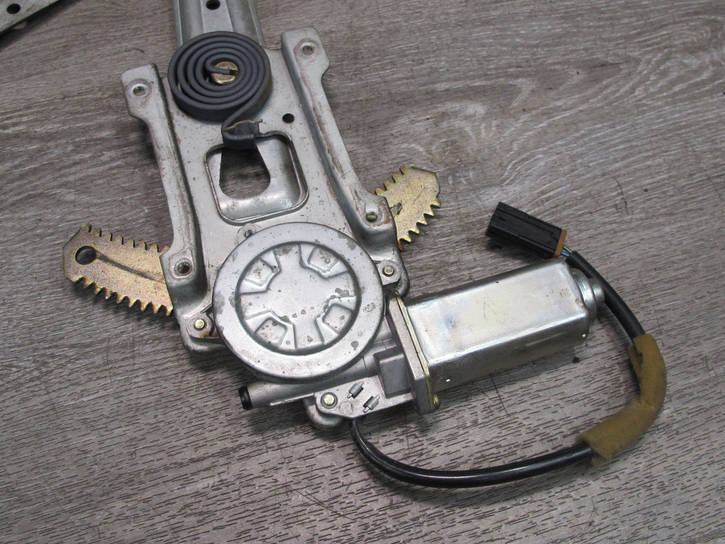 93-96 Nissan Z32 300ZX 2+0 Convertible Left Door Window Regulator w Motor OEM