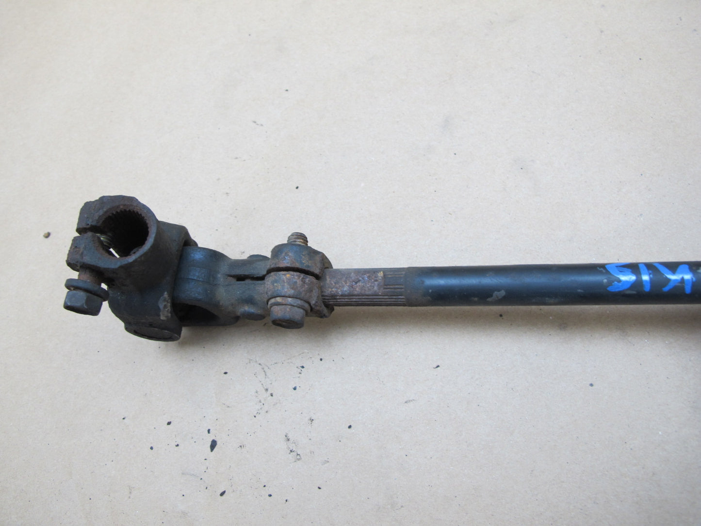 01-05 Lexus JCE10L IS300 Steering Column U Joint Linkage Shaft OEM