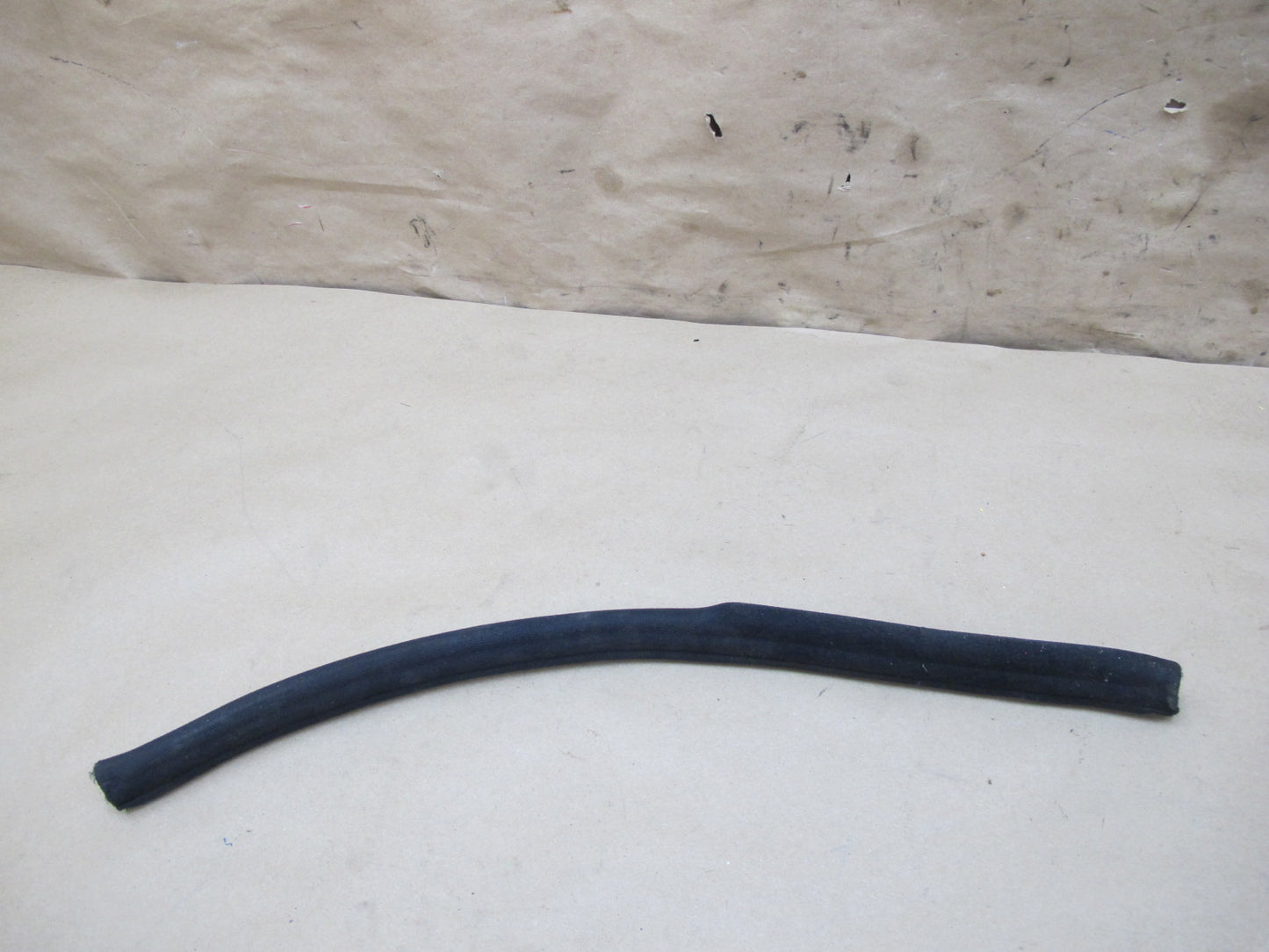 94-02 Mercedes R129 Front Windshield Weatherstrip Rubber Seal Gasket Set OEM