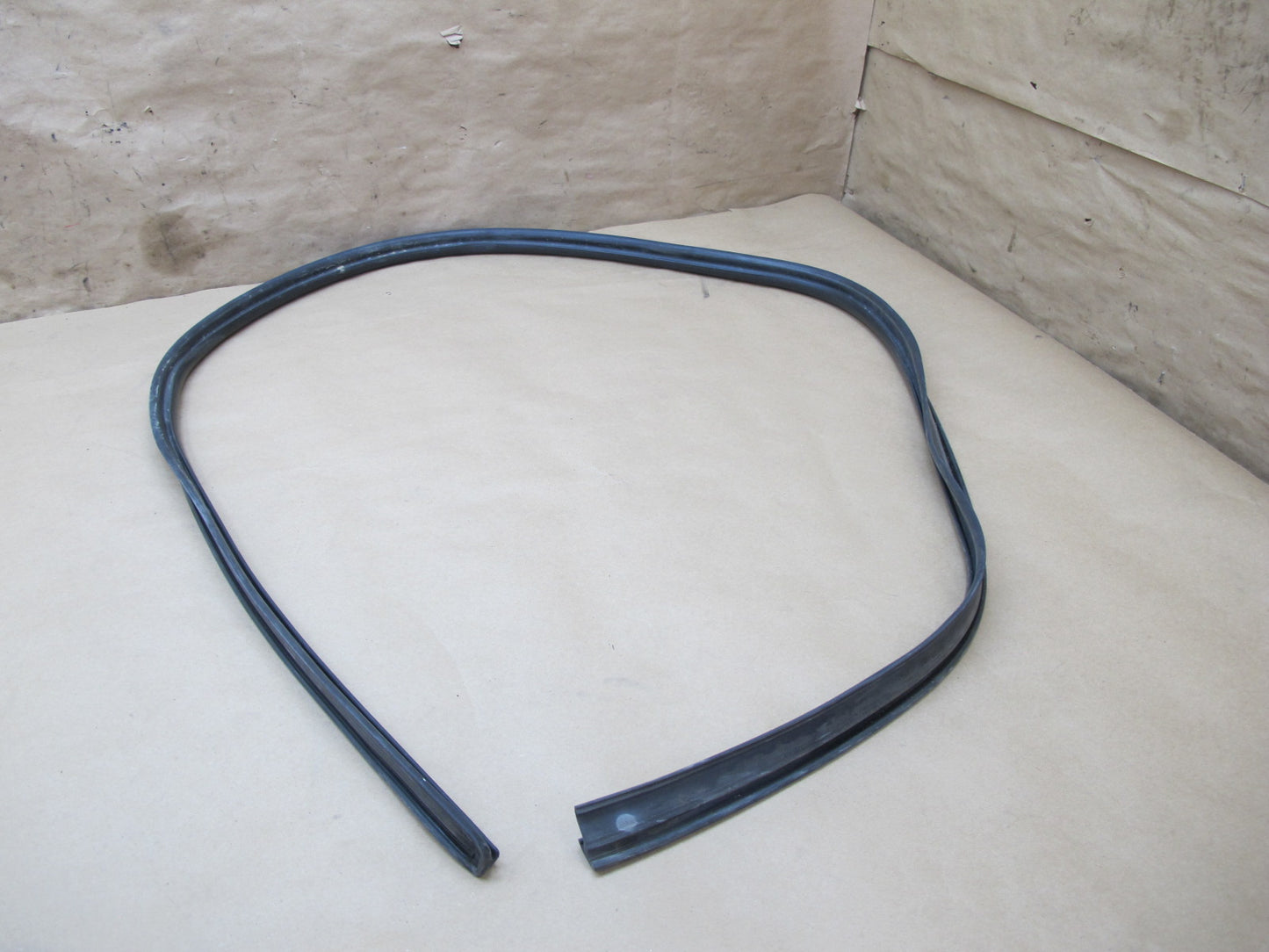 92-96 Toyota Cresta JZX90 Set of 8 Door Weatherstrip Rubber Seal Gasket OEM
