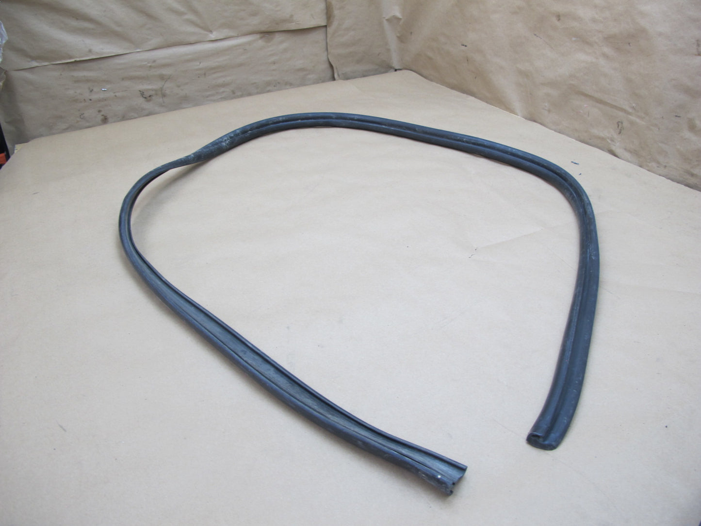 92-96 Toyota Cresta JZX90 Set of 8 Door Weatherstrip Rubber Seal Gasket OEM