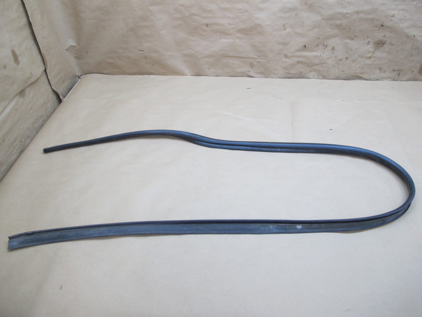 92-96 Toyota Cresta JZX90 Set of 8 Door Weatherstrip Rubber Seal Gasket OEM