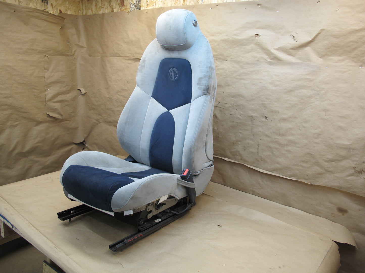 11-12 Fisker Karma Front & Rear Ecosuede Glacier Seat Set OEM