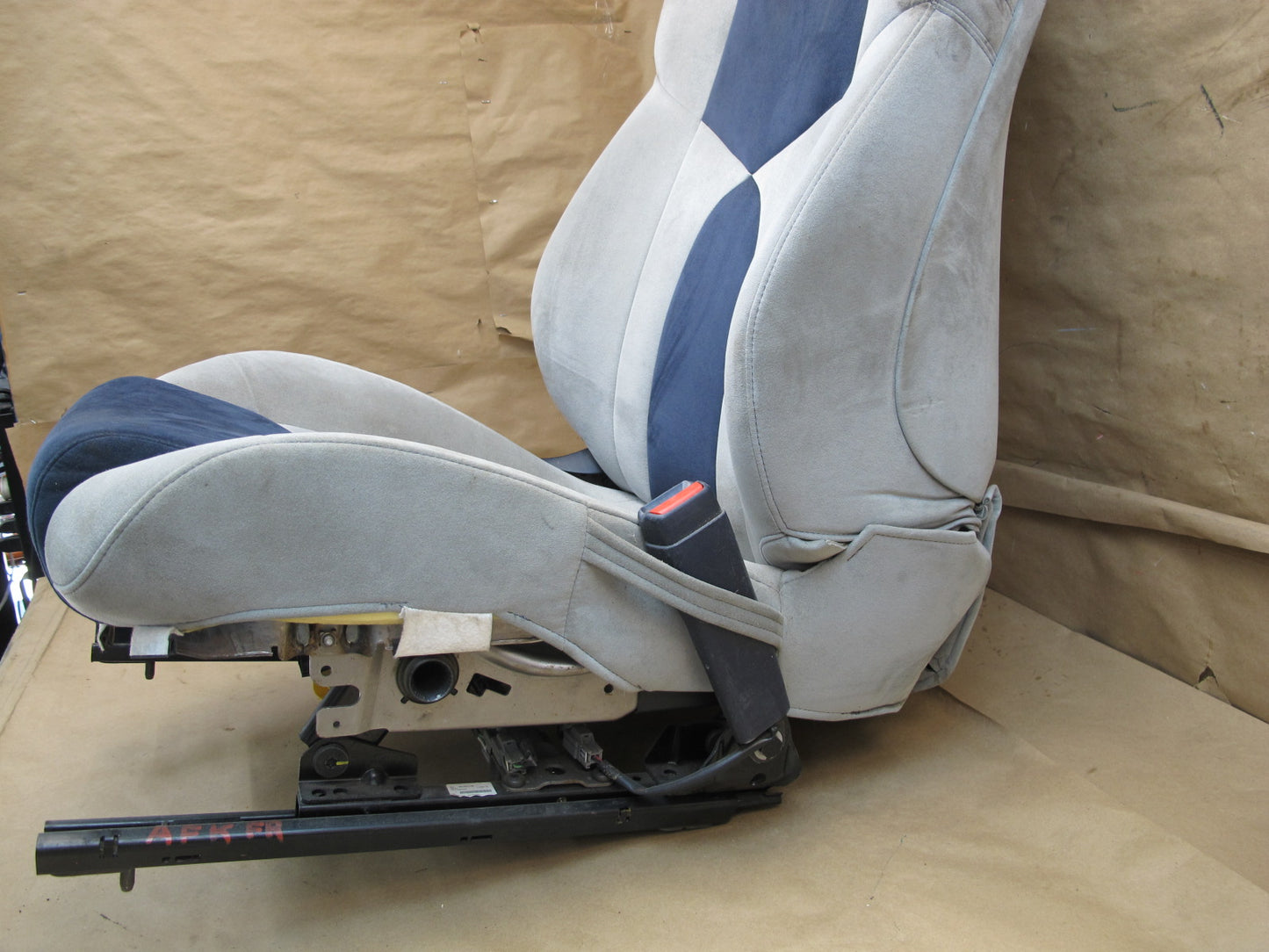 11-12 Fisker Karma Front & Rear Ecosuede Glacier Seat Set OEM