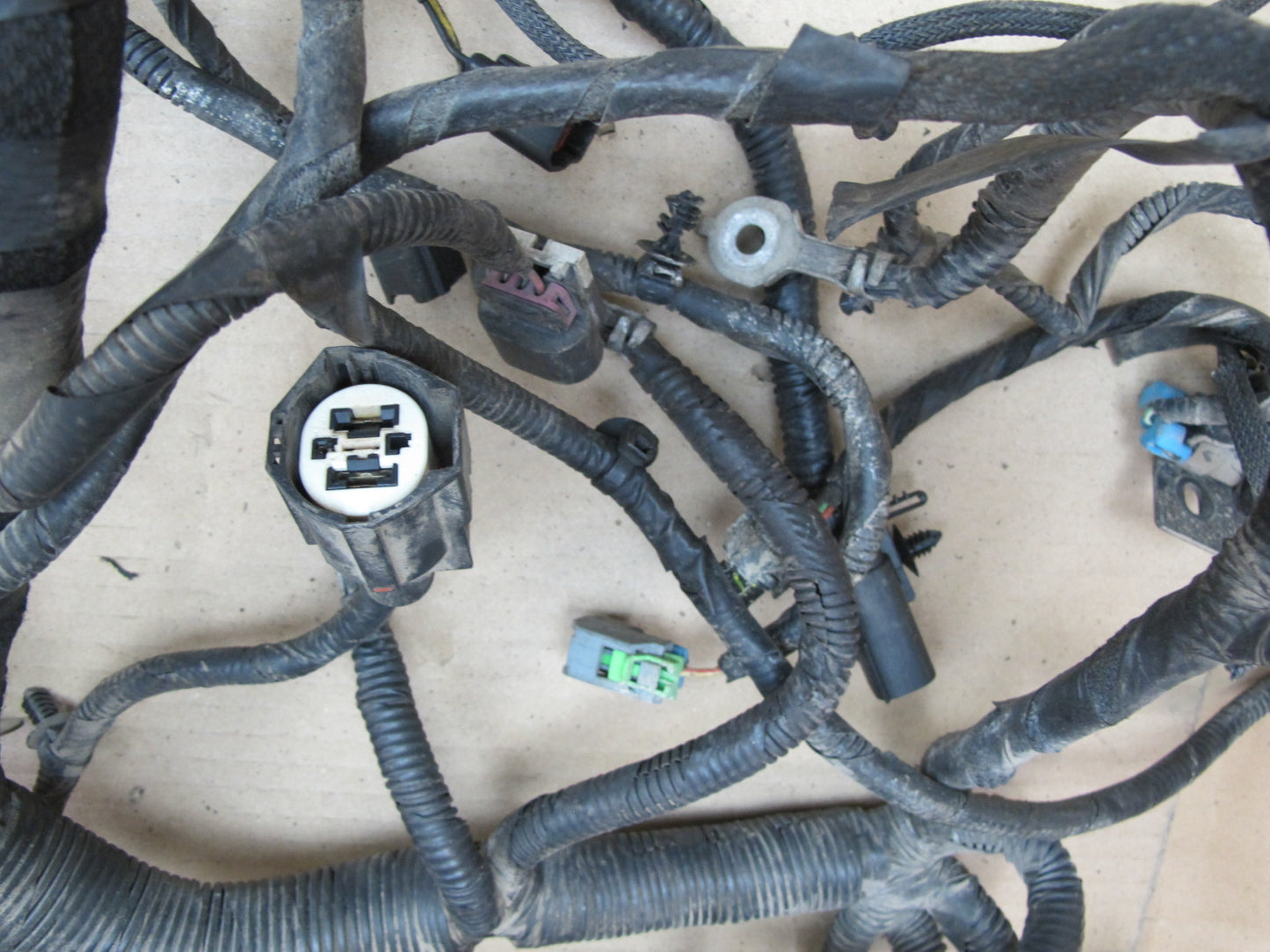 11-12 Fisker Karma Engine Bay Wire Wiring Harness w Fuse Relay Box OEM