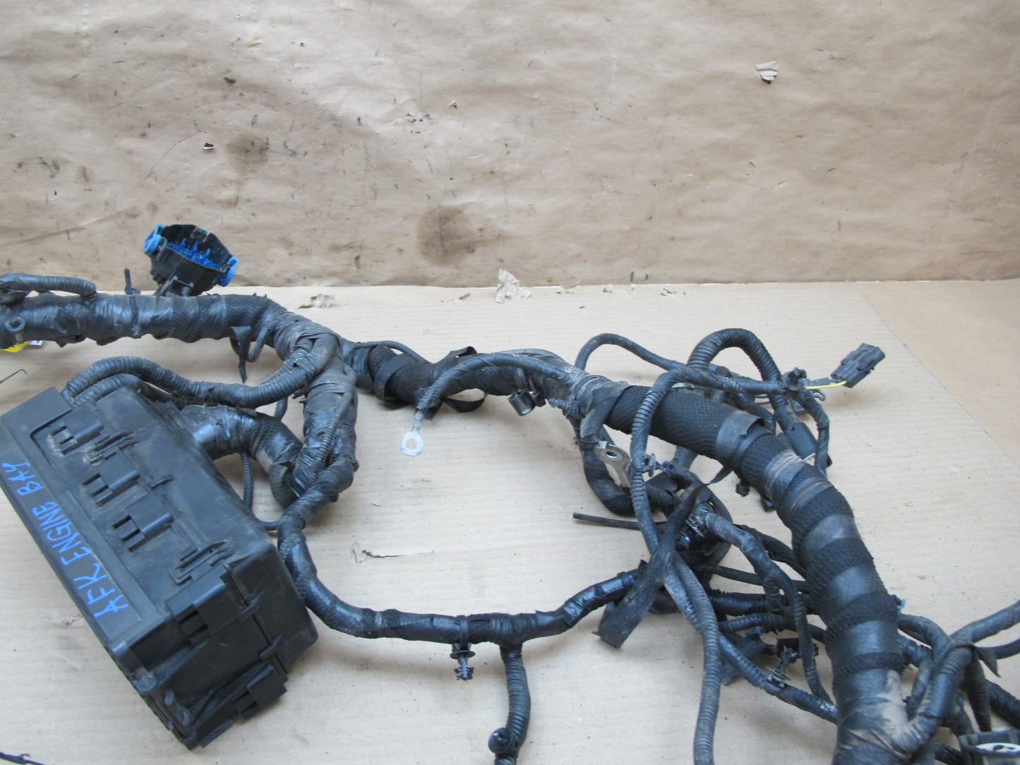 11-12 Fisker Karma Engine Bay Wire Wiring Harness w Fuse Relay Box OEM