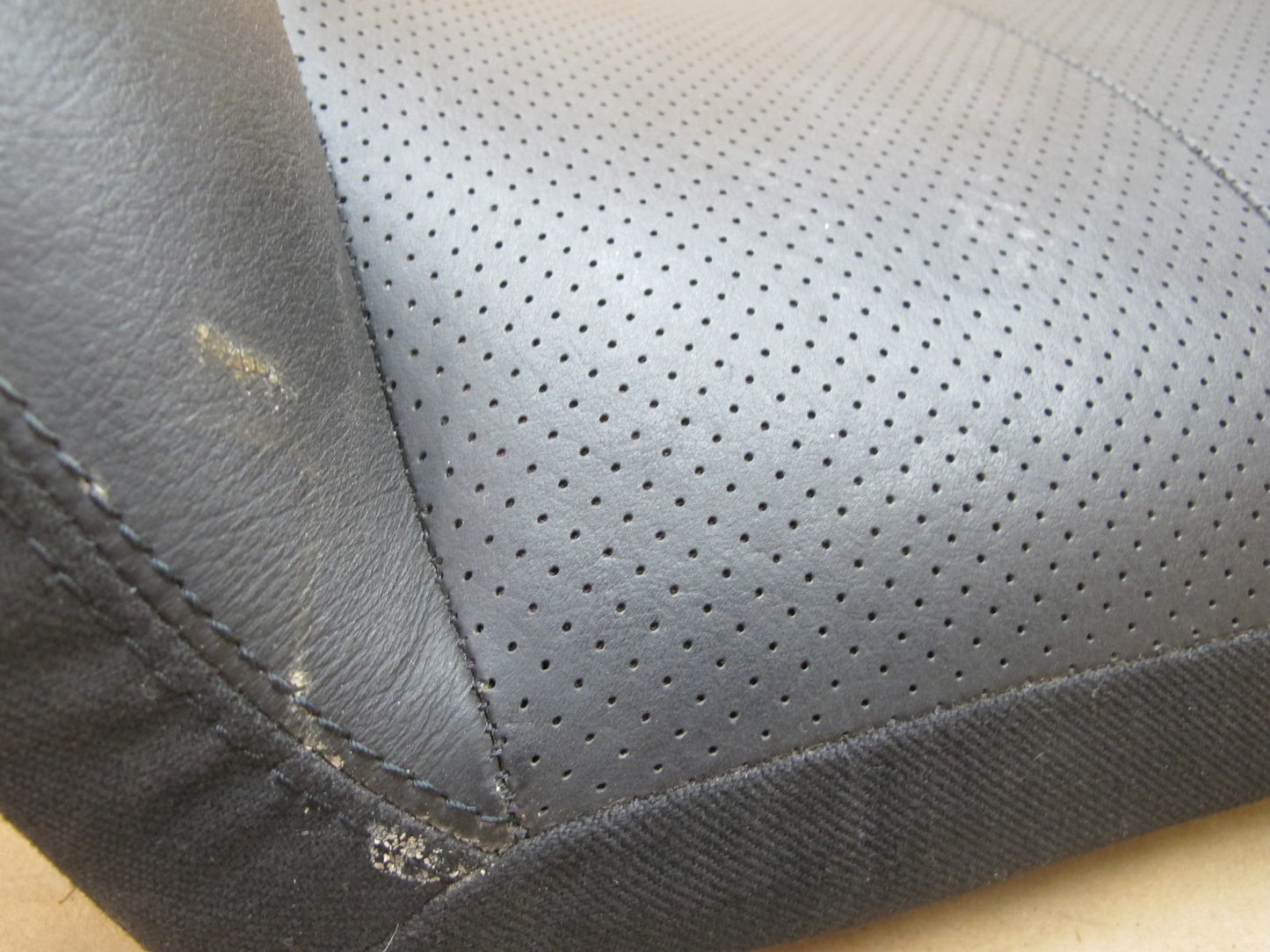 96-02 Mercedes R129 Front Right Seat Upper Backrest Leather Cushion OEM