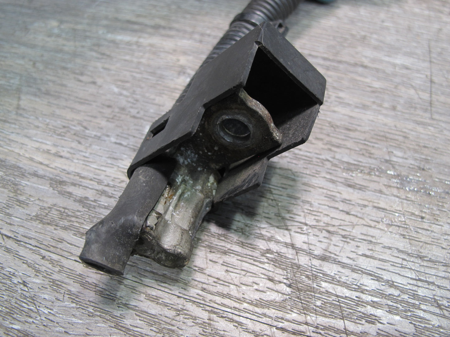 03-06 Dodge Sprinter 2.7L Positive Battery Cable OEM
