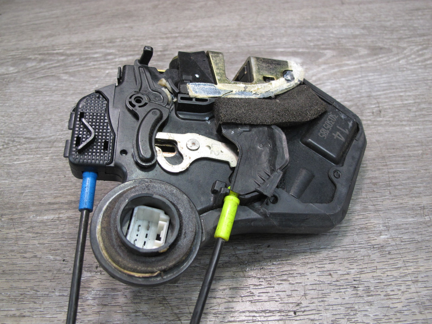2003-2009 Lexus UZJ120L GX470 Rear Left Door Lock Latch Actuator OEM