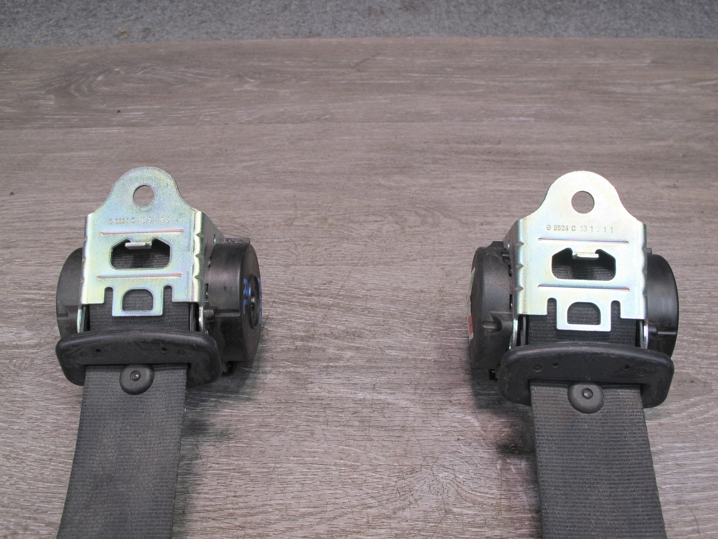 12-18 RANGE ROVER EVOQUE REAR LEFT & RIGHT SIDE SEATBELT RETRACTOR SET OEM