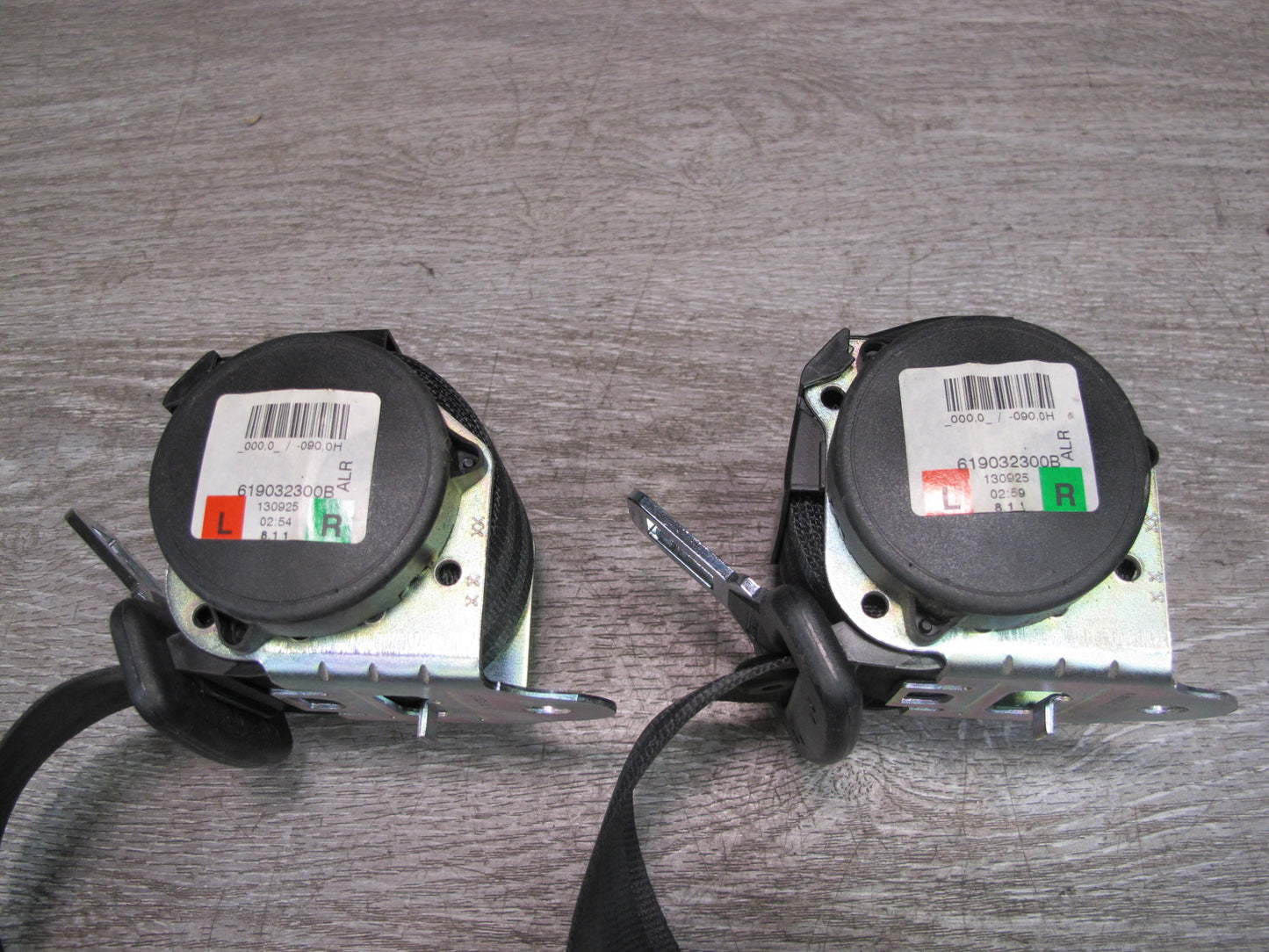 12-18 RANGE ROVER EVOQUE REAR LEFT & RIGHT SIDE SEATBELT RETRACTOR SET OEM