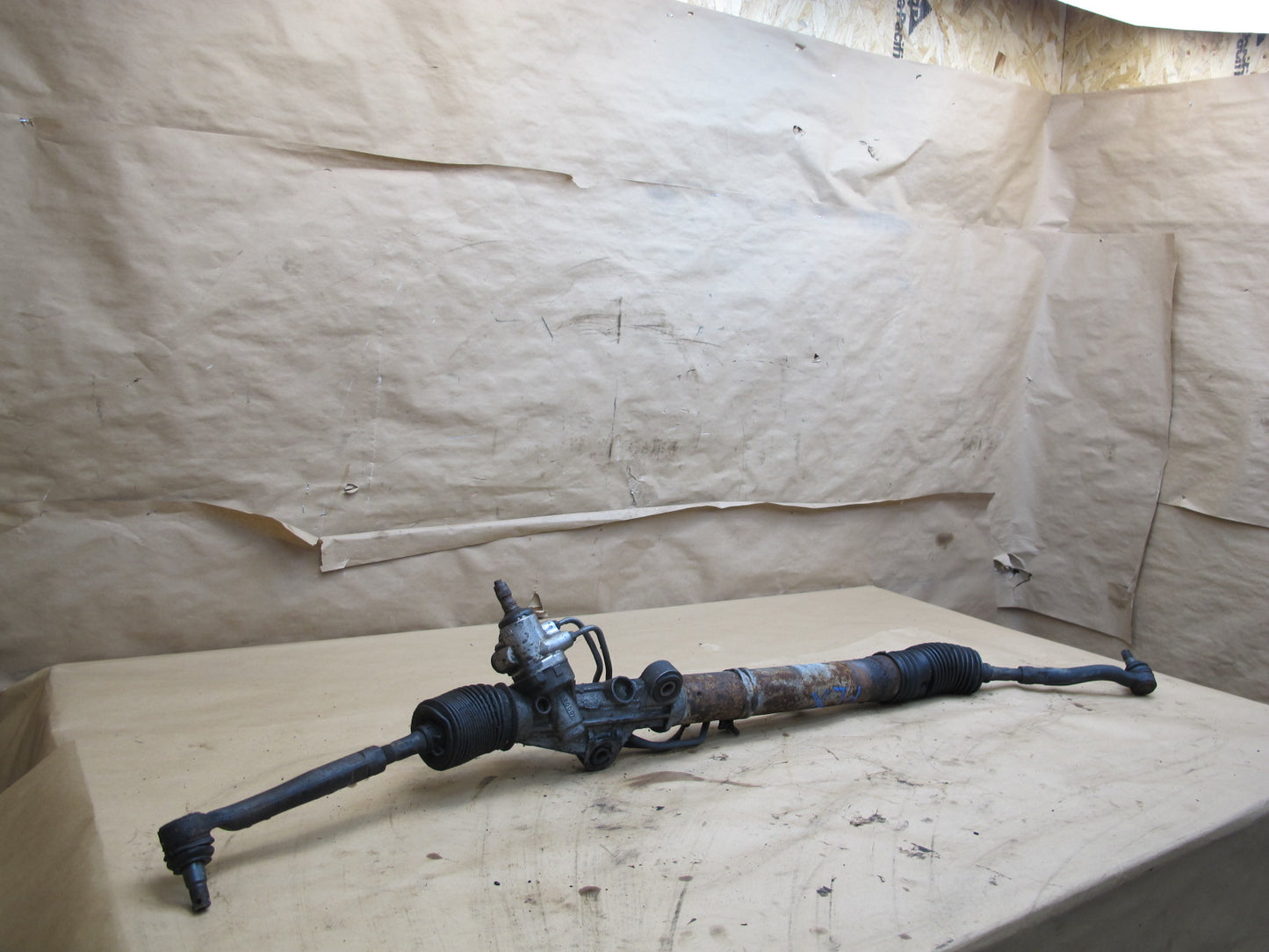 1998-2002 Lexus J100 LX470 Power Steering Rack & Pinion Gear