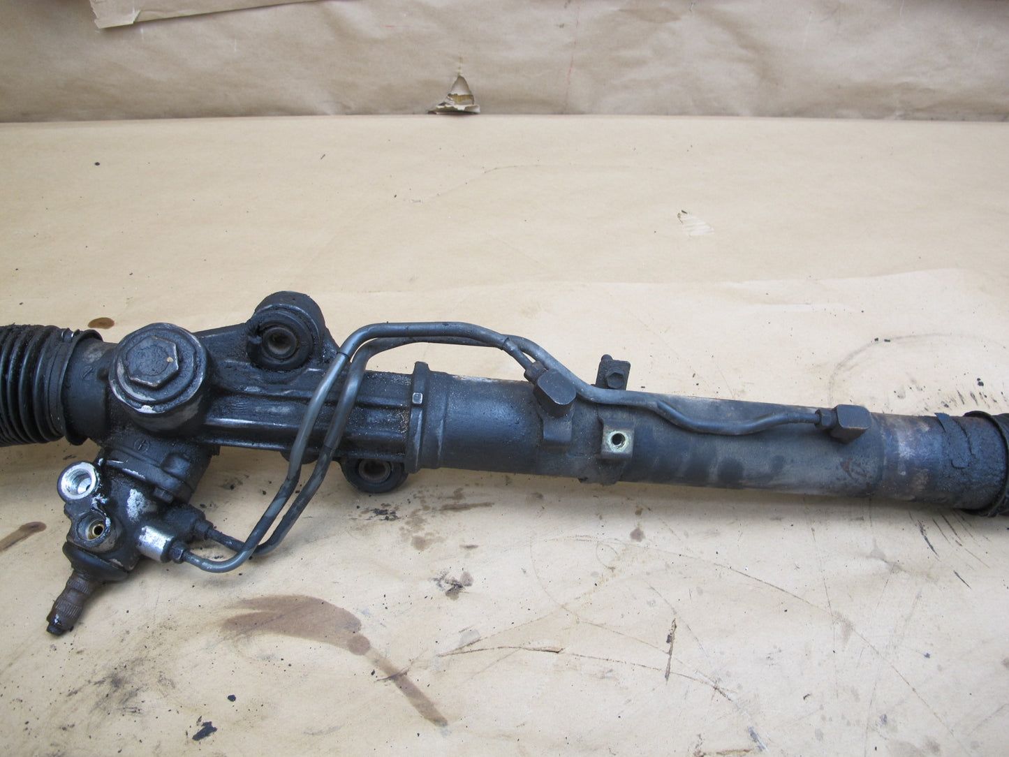 1998-2002 Lexus J100 LX470 Power Steering Rack & Pinion Gear
