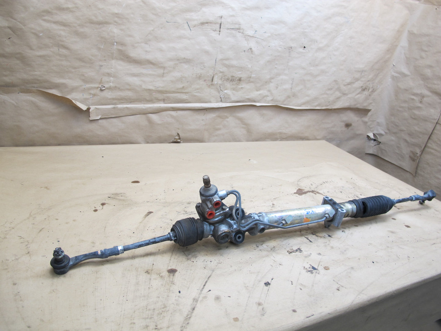01-05 Lexus JCE10L IS300 Power Steering Rack & Pinion OEM