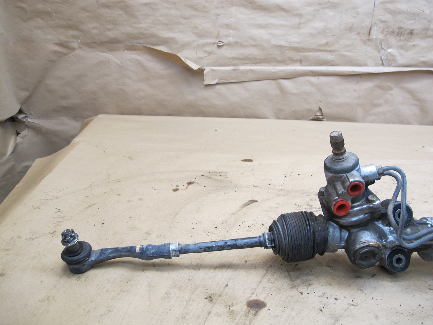 01-05 Lexus JCE10L IS300 Power Steering Rack & Pinion OEM