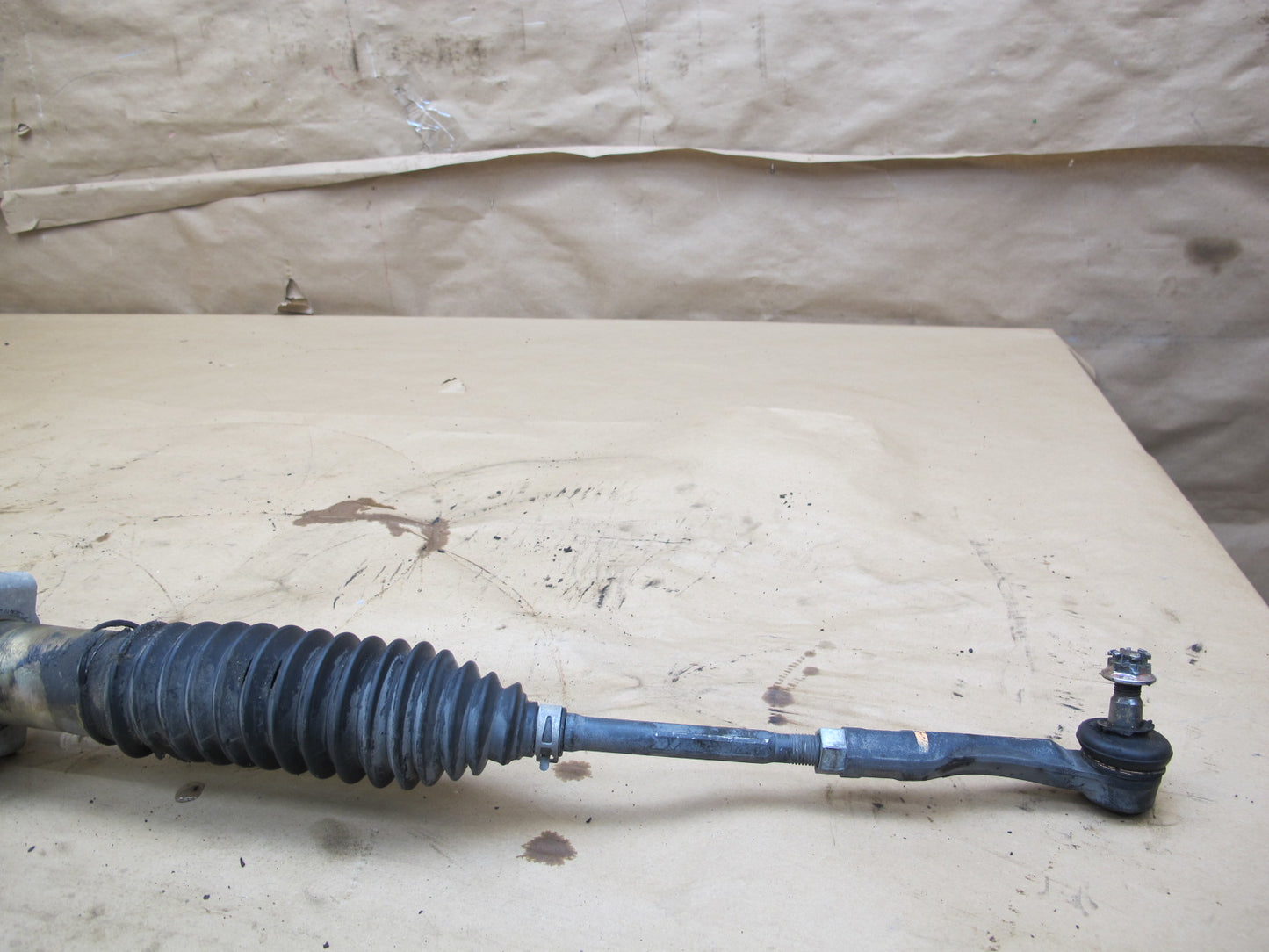 01-05 Lexus JCE10L IS300 Power Steering Rack & Pinion OEM