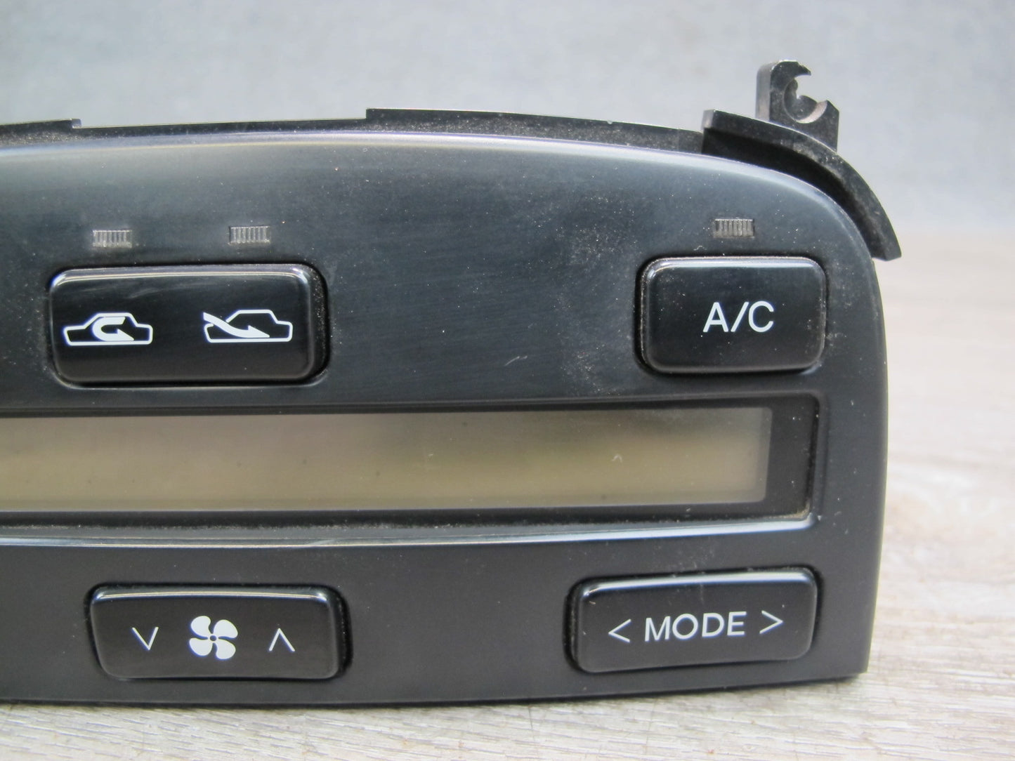 92-94 Lexus UZZ30L SC300 SC400 A/C Heater Climate Control Switch Panel OEM