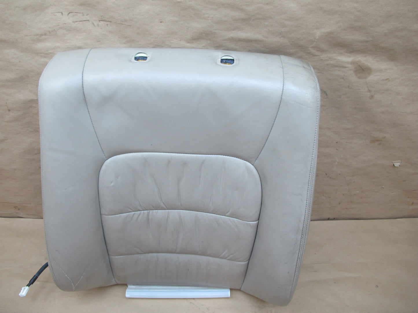 1998-2002 Lexus LX470 Front Right Passenger Side Seat Upper Cushion Ivory