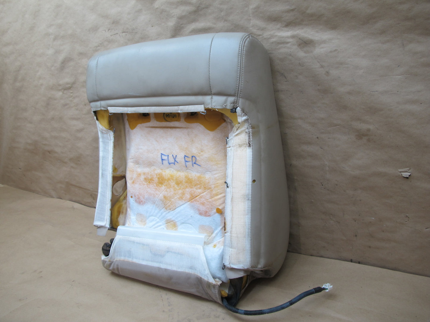1998-2002 Lexus LX470 Front Right Passenger Side Seat Upper Cushion Ivory