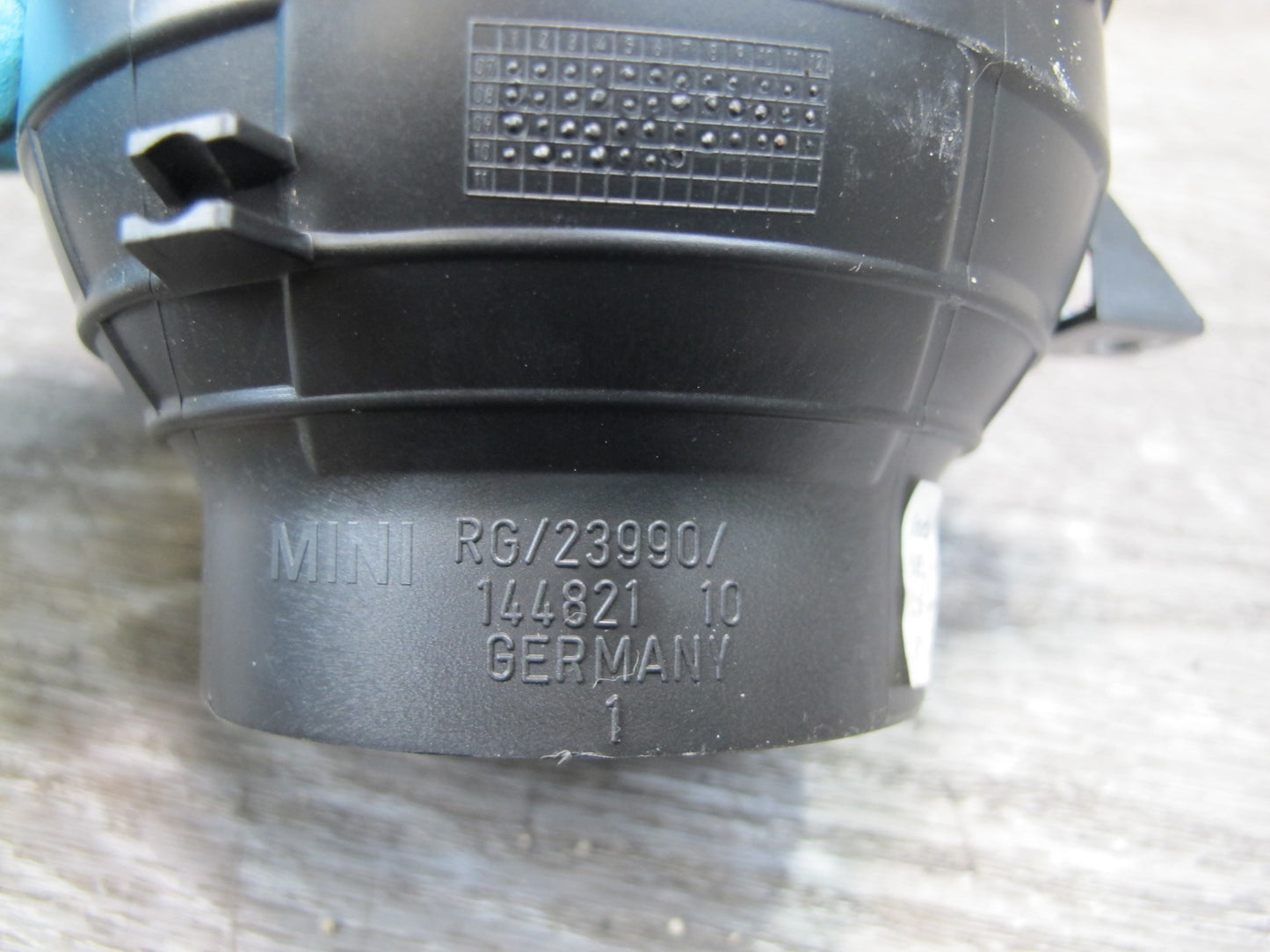 07-15 Mini R55 R56 R57 R58 R59 Set of 4 Dash Left Center Right Air Vent OEM