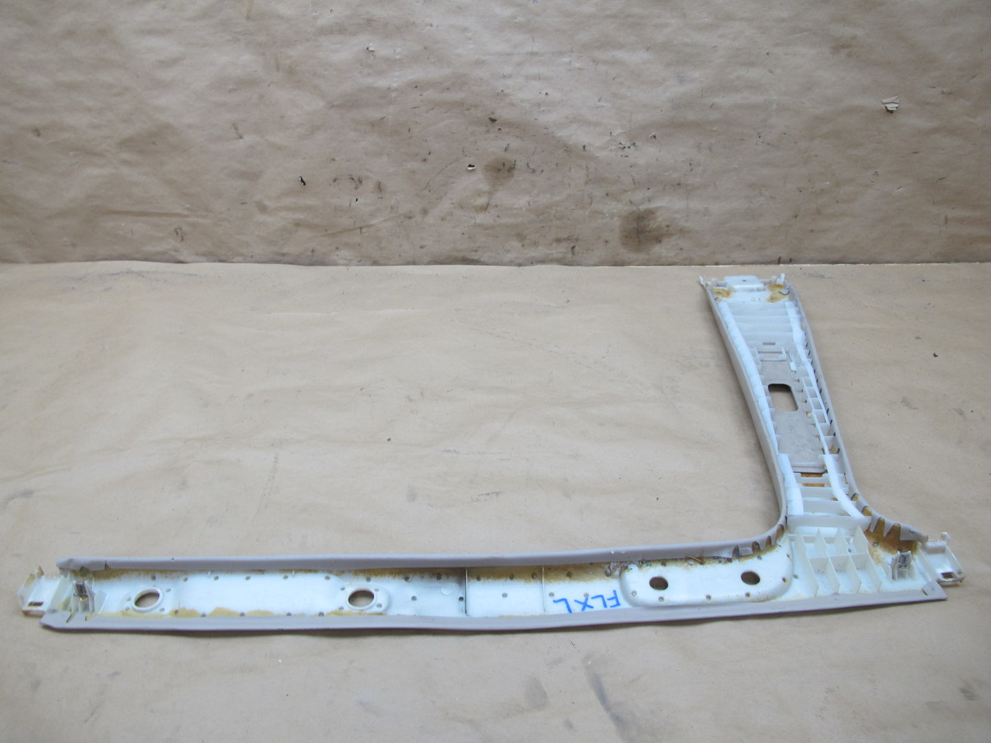 1998-2002 Lexus J100 LX470 Center B Pillar Left Right Upper Trim Cover Panel Set