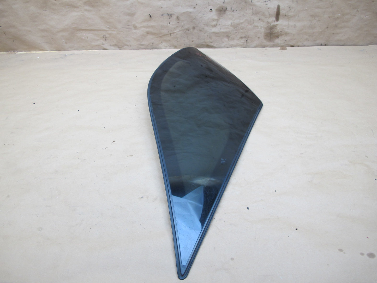 12-18 Mercedes W166 GLE Ml-class Rear Right Quarter Window Glass OEM