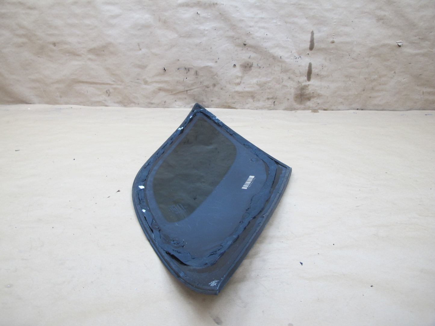 12-18 Mercedes W166 GLE Ml-class Rear Right Quarter Window Glass OEM