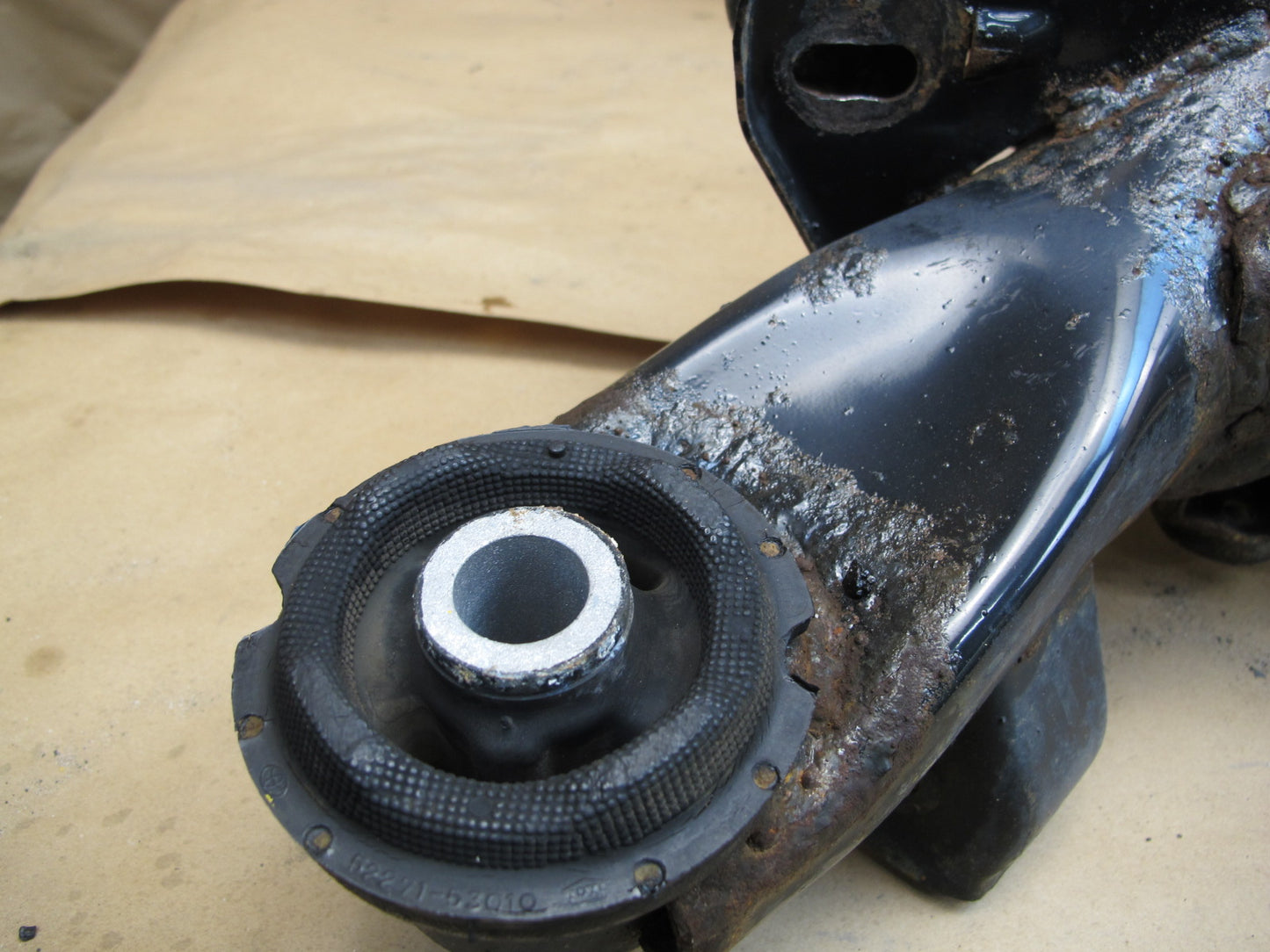 01-05 Lexus JCE10 IS300 Rear Suspension Crossmember Sub Frame Subframe OEM