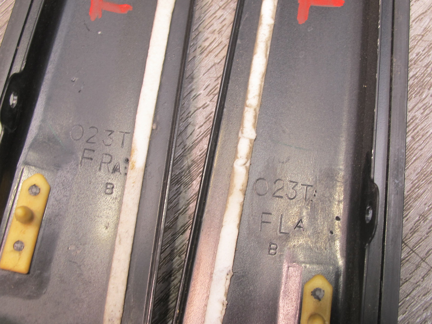92-96 Toyota Cresta MARK2 JZX90 Door Exterior Pillar Trim Molding Set OEM