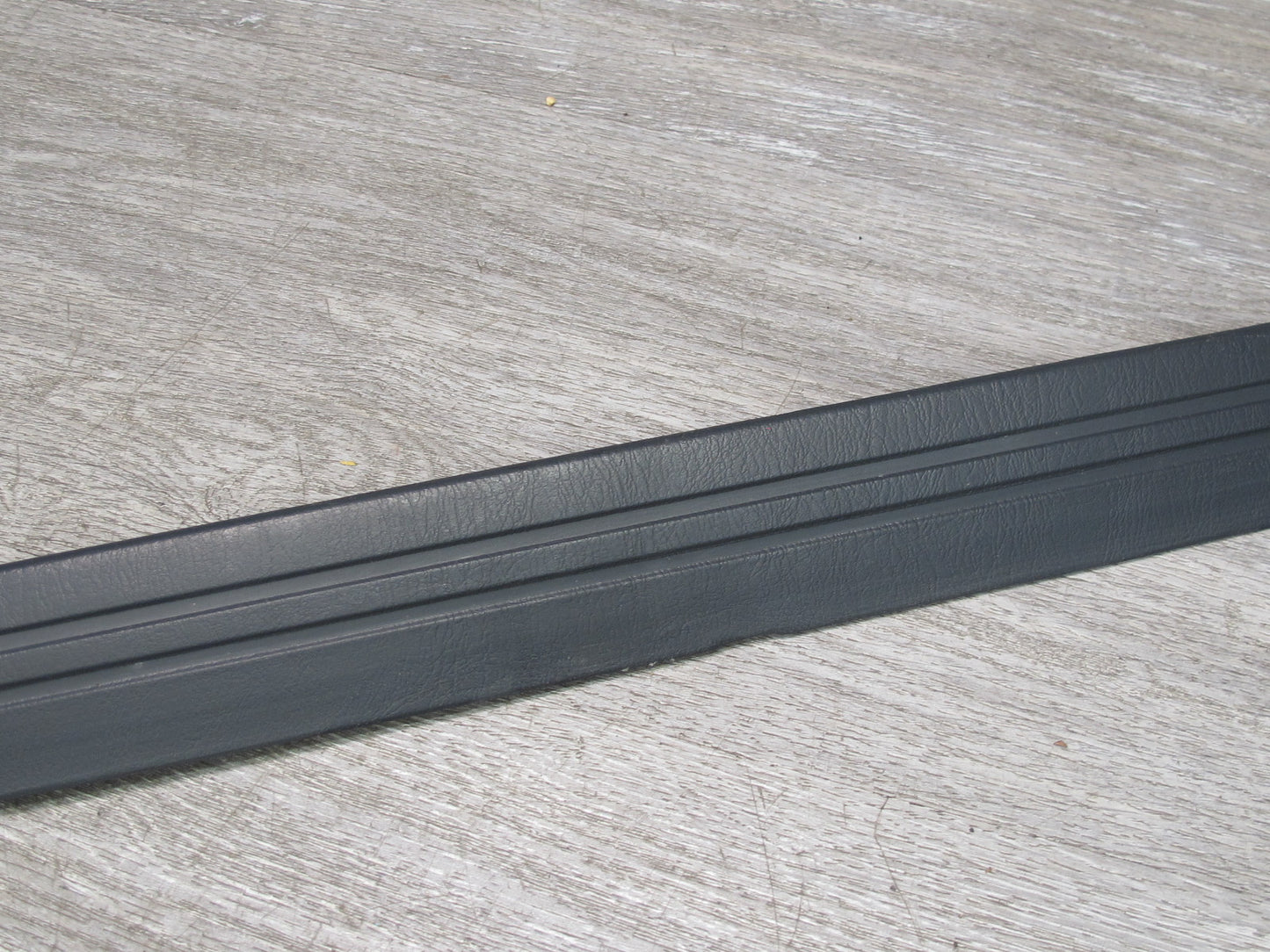92-96 Toyota Cresta JZX90 Set of 3 Front & Rear Door Scuff Sill Plate Trim OEM