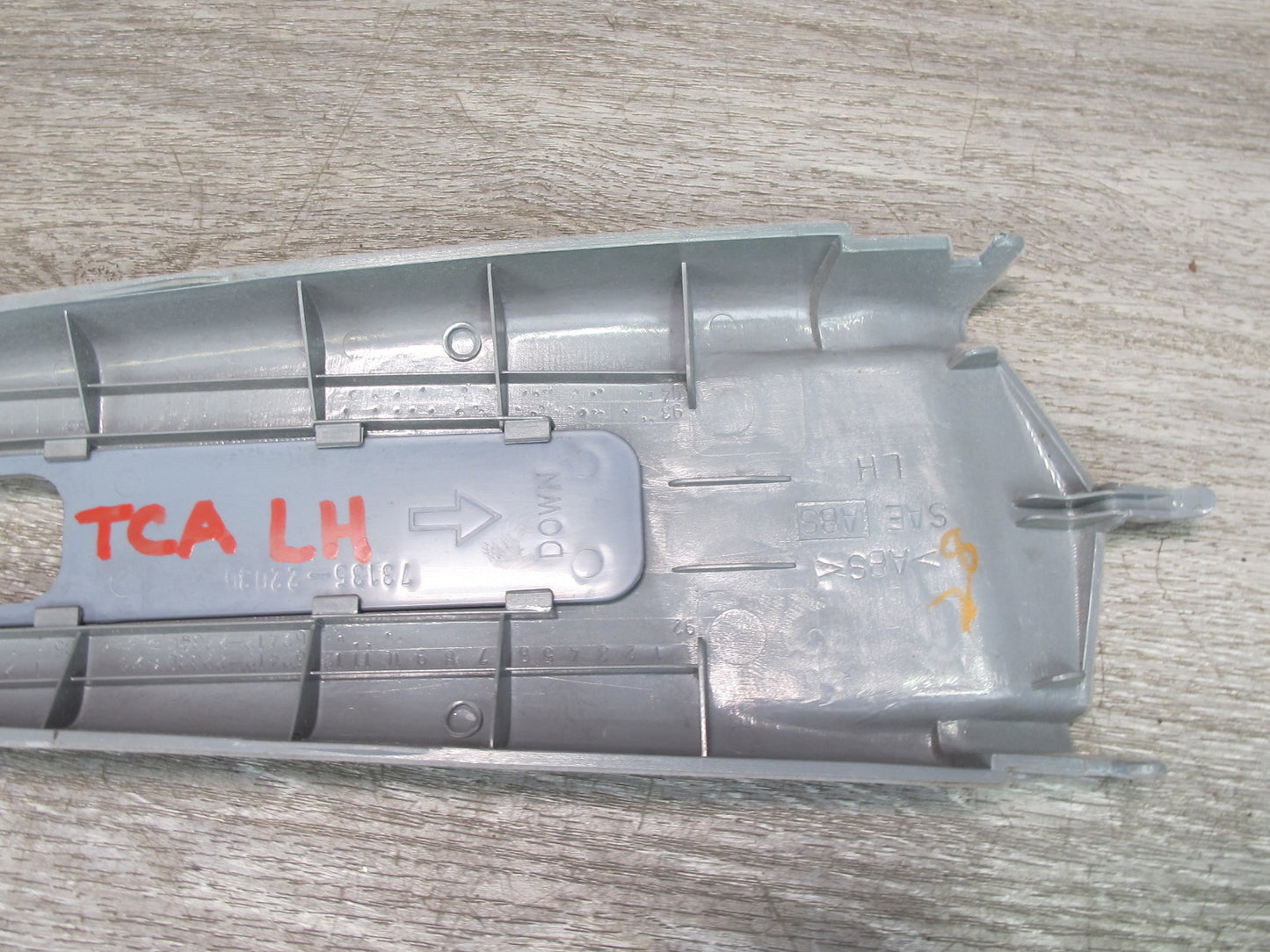 92-96 Toyota Cresta MARK2 JZX90 Set of 2 Center B Pillar Upper Trim Panel OEM