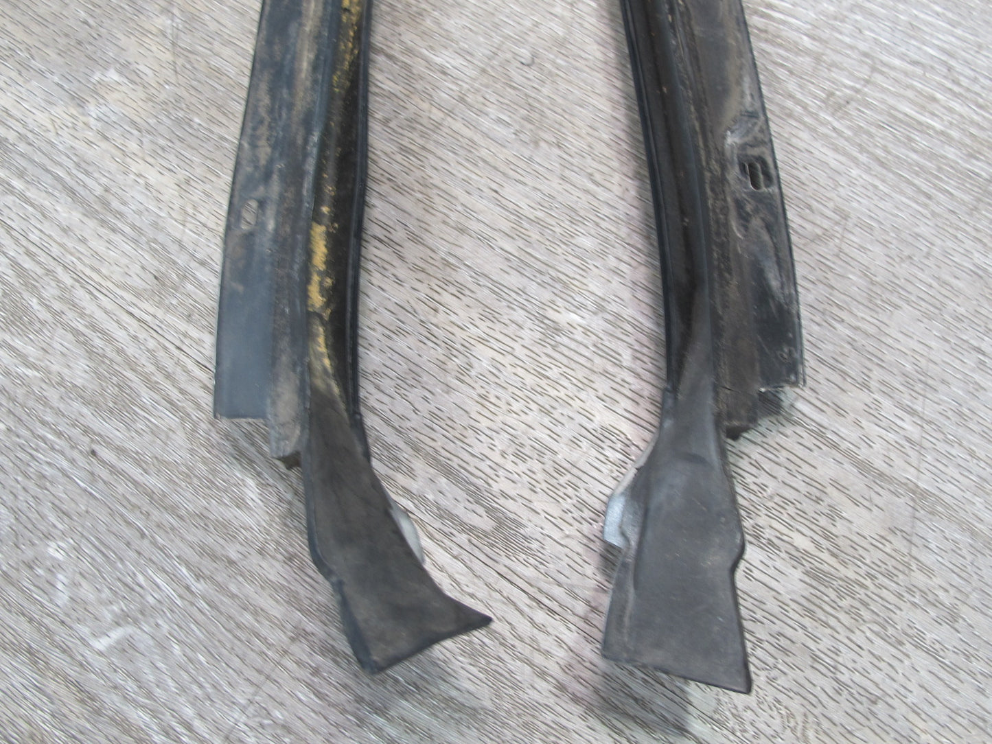 92-96 Toyota Cresta JZX90 Set of 2 Front Windshield A Pillar Trim Cover OEM
