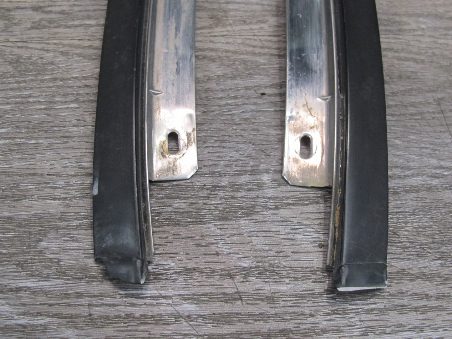 92-96 Toyota Cresta JZX90 Set of 2 Front Windshield A Pillar Trim Cover OEM