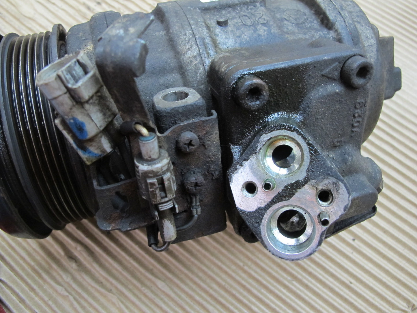 1998-2007 Lexus J100 LX470 4.7L Engine A/C Air Condition Compressor Denso
