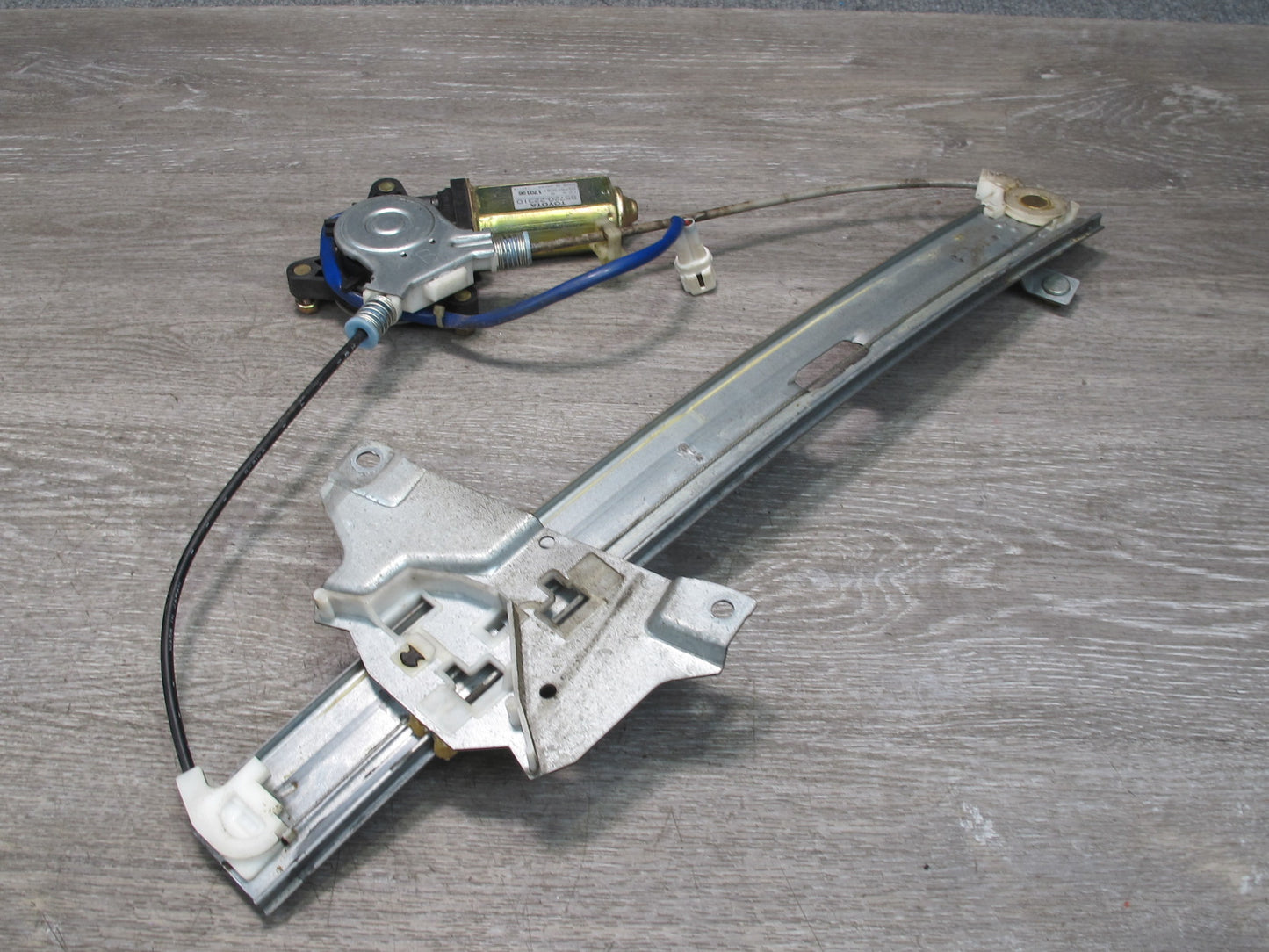 92-96 Toyota Cresta JZX90 Front Left Door Window Regulator w Motor OEM