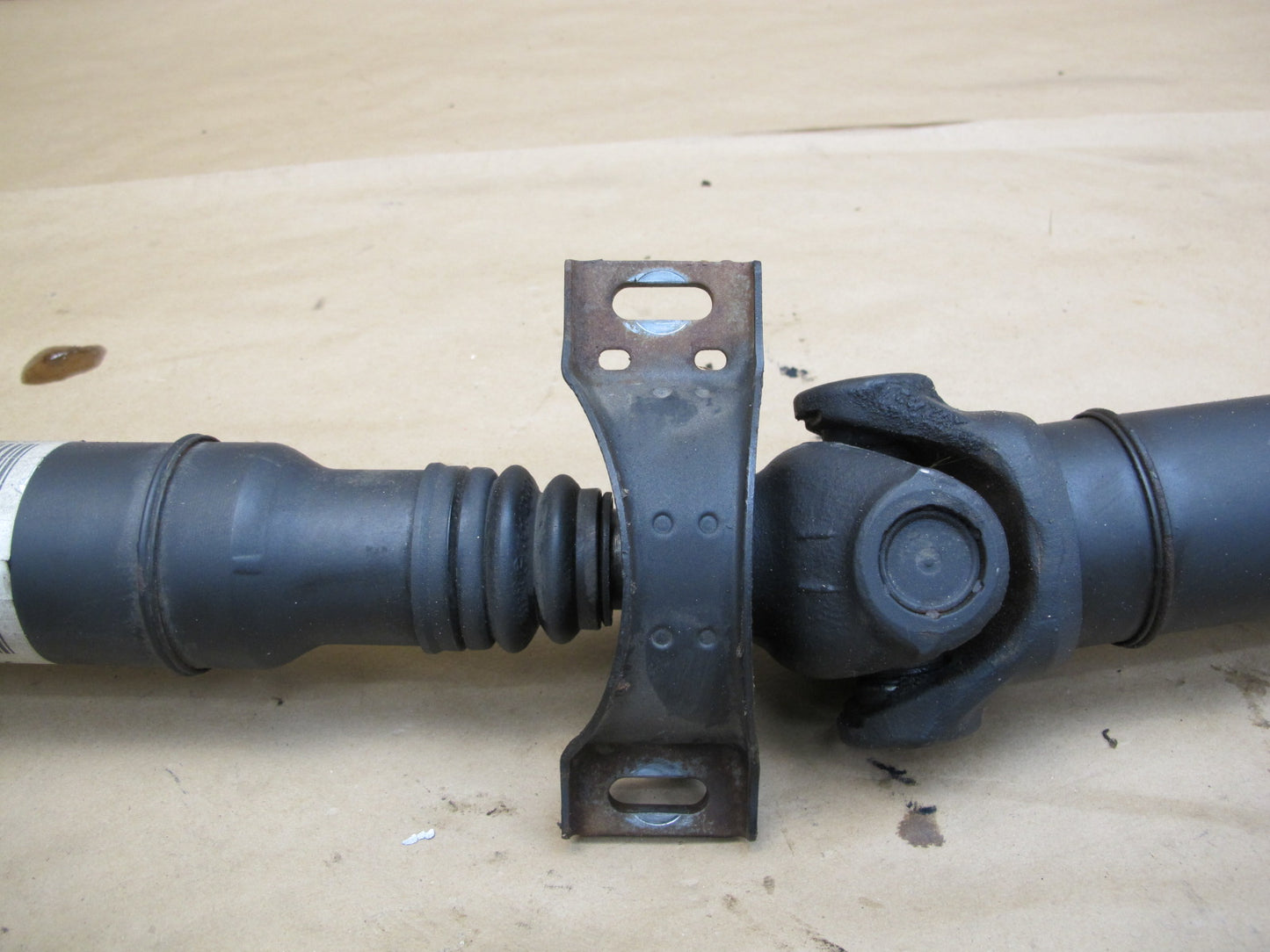 03-06 Mercedes R230 SL500 Rear Drive Shaft Driveshaft 2304102106 OEM