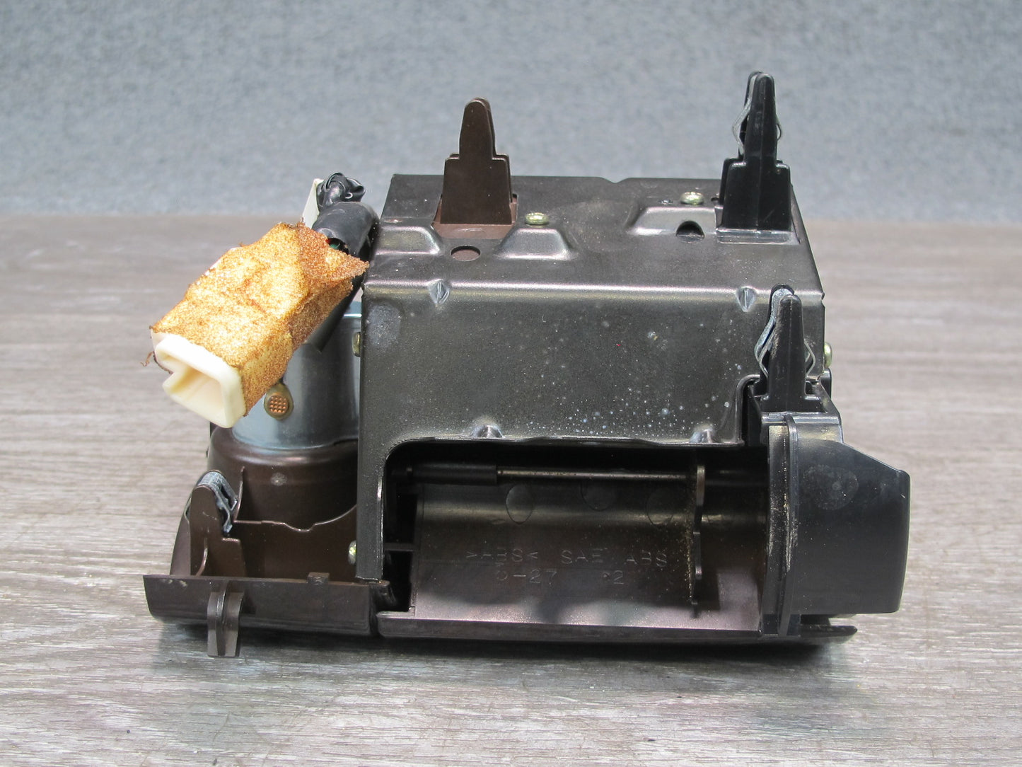 92-96 Toyota Cresta MARK2 JZX90 Dash Front Ash Tray w Lighter OEM