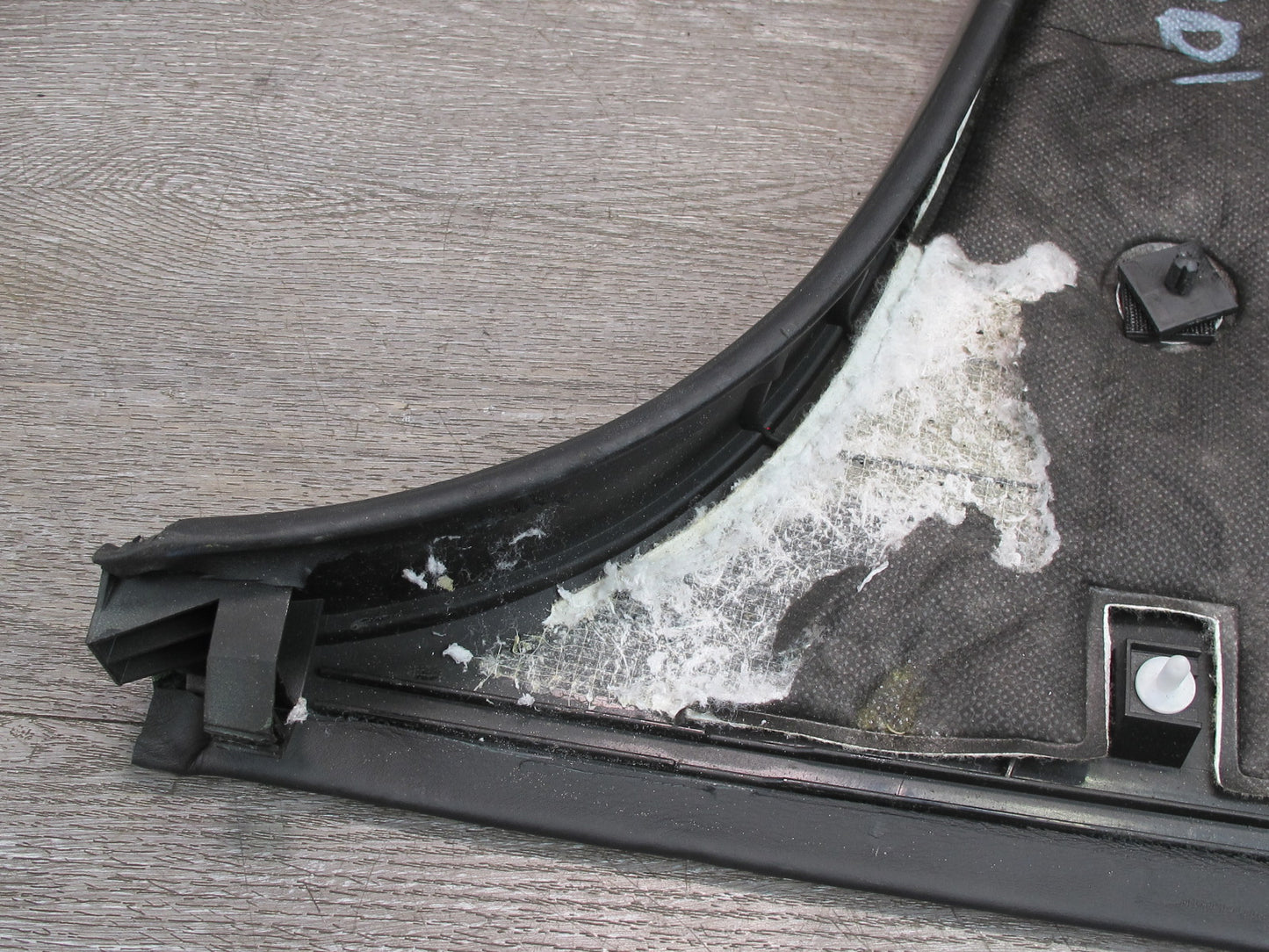 2006-2012 Bentley Flying Spur Right & Left Side B Pillar Lower Trim Cover Set