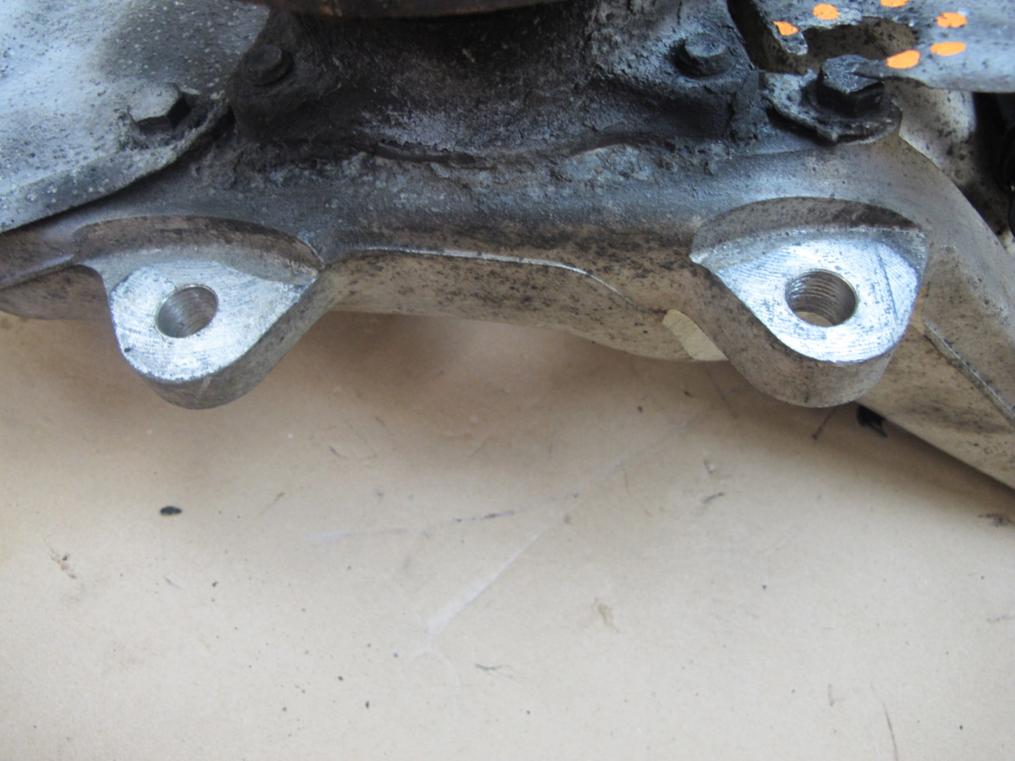 12-18 Mercedes W166 GLE ML Front Left Spindle Knuckle Wheel Hub Bearing OEM