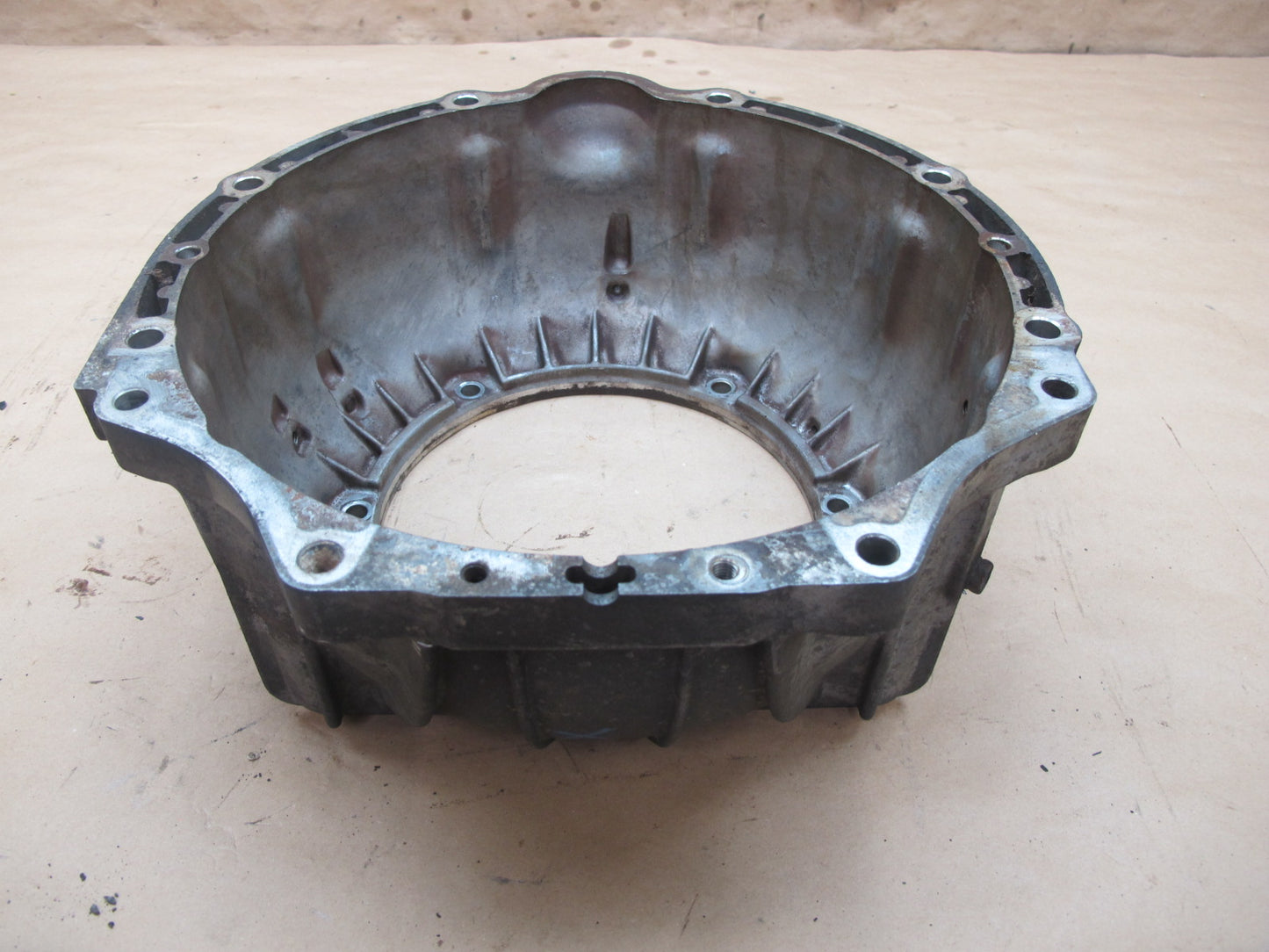 1998-2002 Lexus LX470 J100 A/T Automatic Transmission Bell Housing