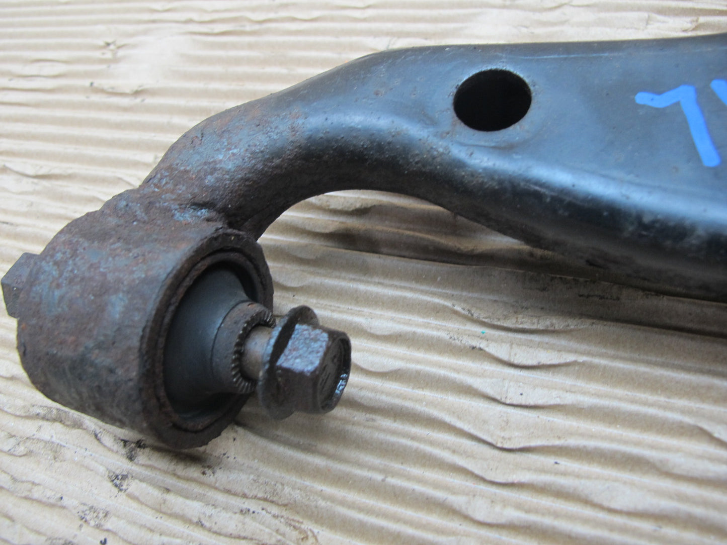 01-05 Lexus JCE10L IS300 Set of 3 Rear Left Upper & Lower Control Arm OEM