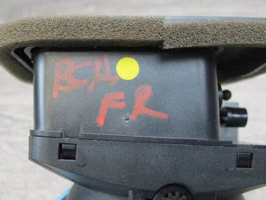 03-10 Bentley Continental GTC GT Flying Spur Dash Front Right A/C Air Vent